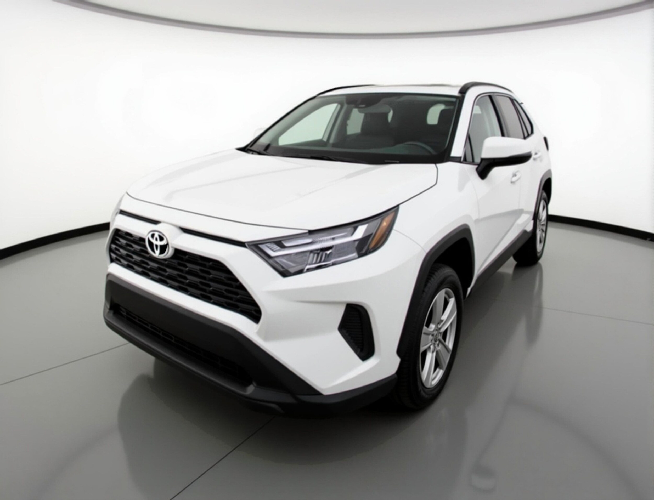 Thumbnail: 2025 Toyota RAV4 - 3