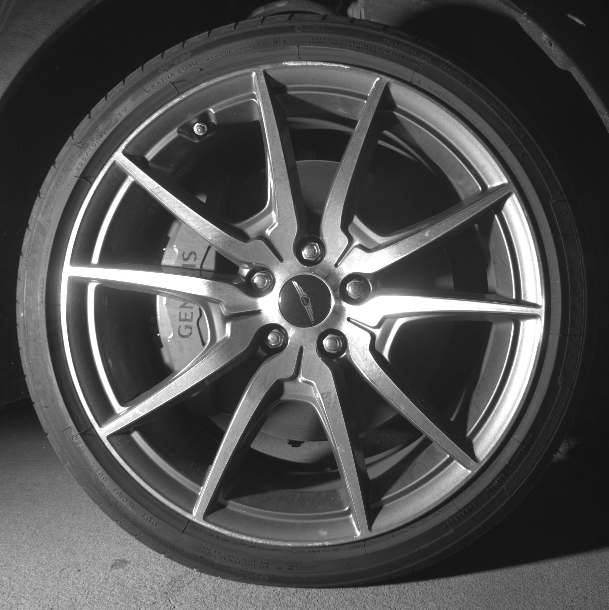 Thumbnail: 2025 Genesis G70 - 10