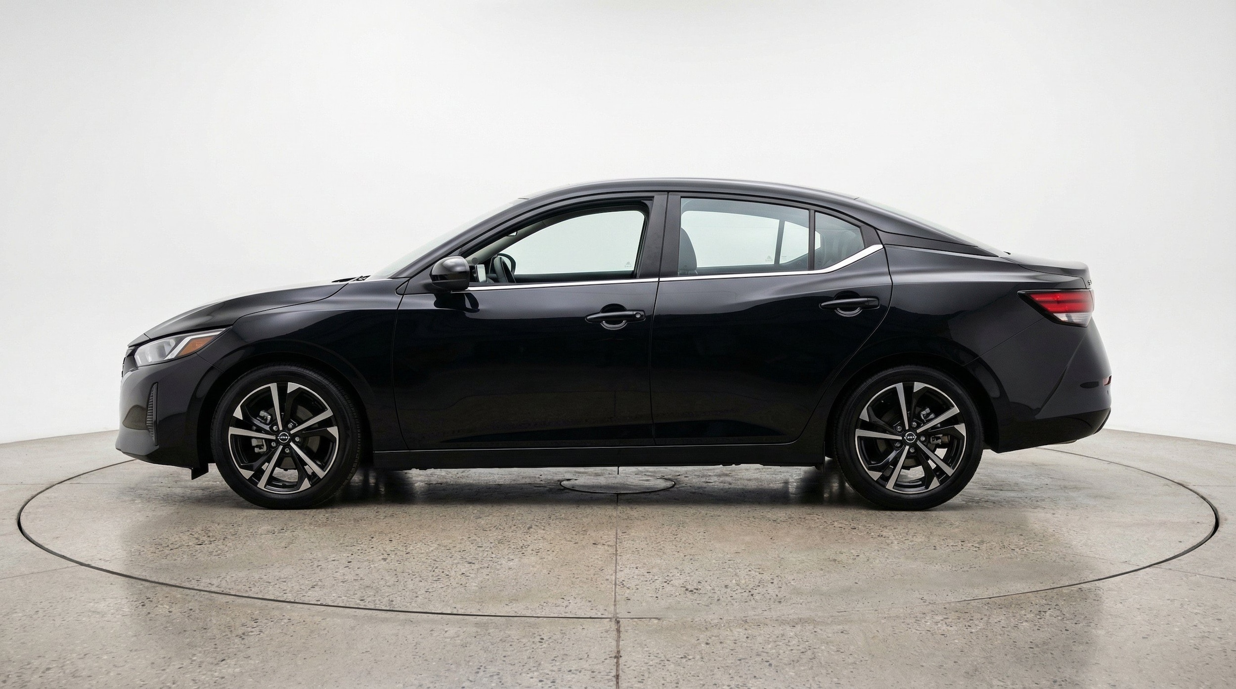 Thumbnail: 2025 Nissan Sentra - 3