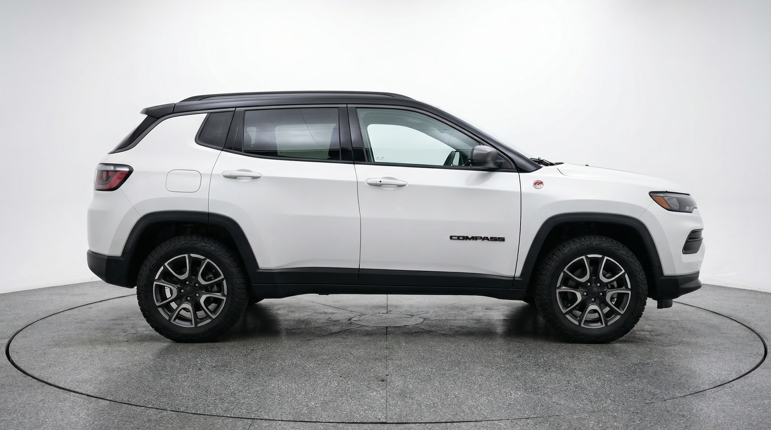 Thumbnail: 2025 Jeep Compass - 8