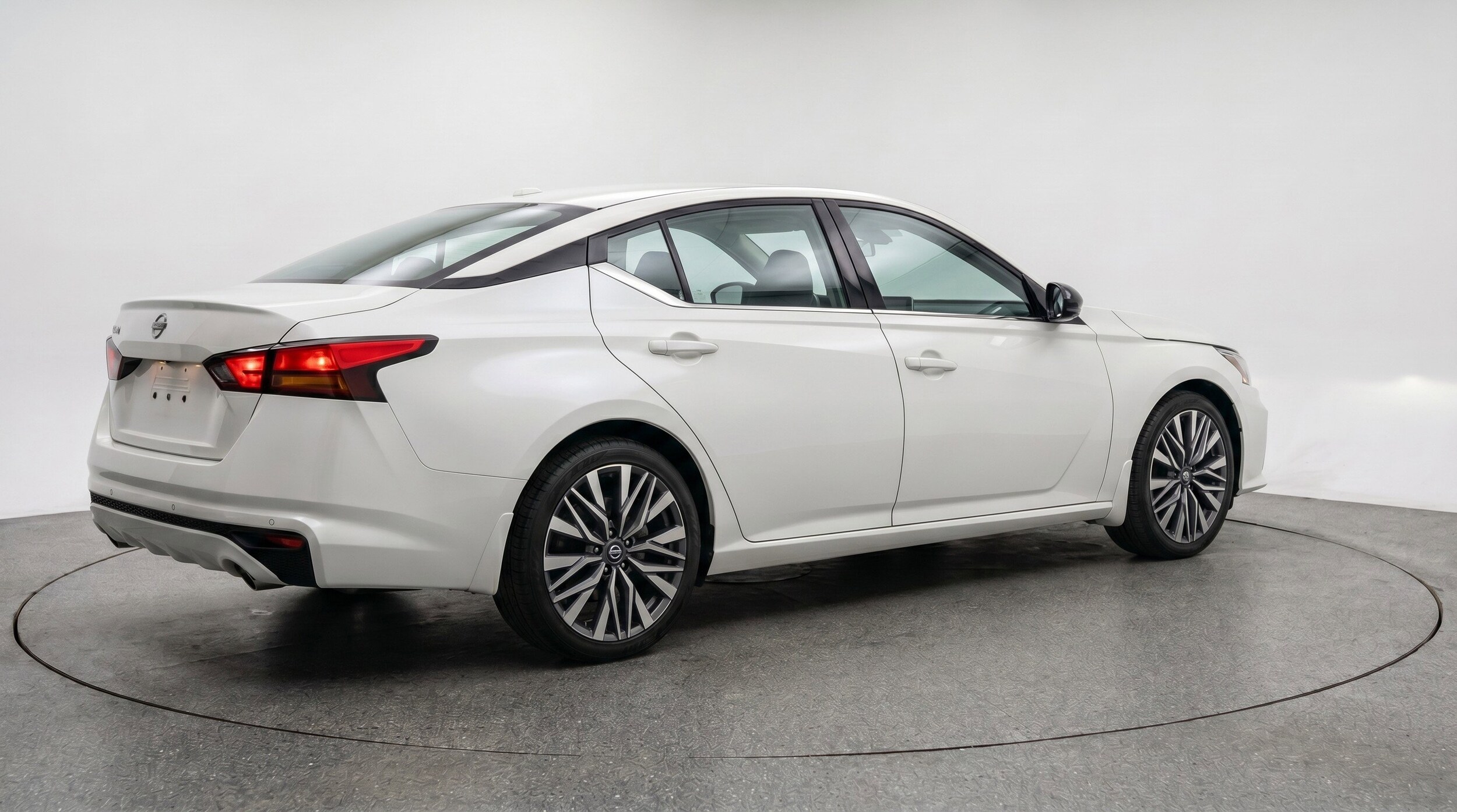 Thumbnail: 2025 Nissan Altima - 7
