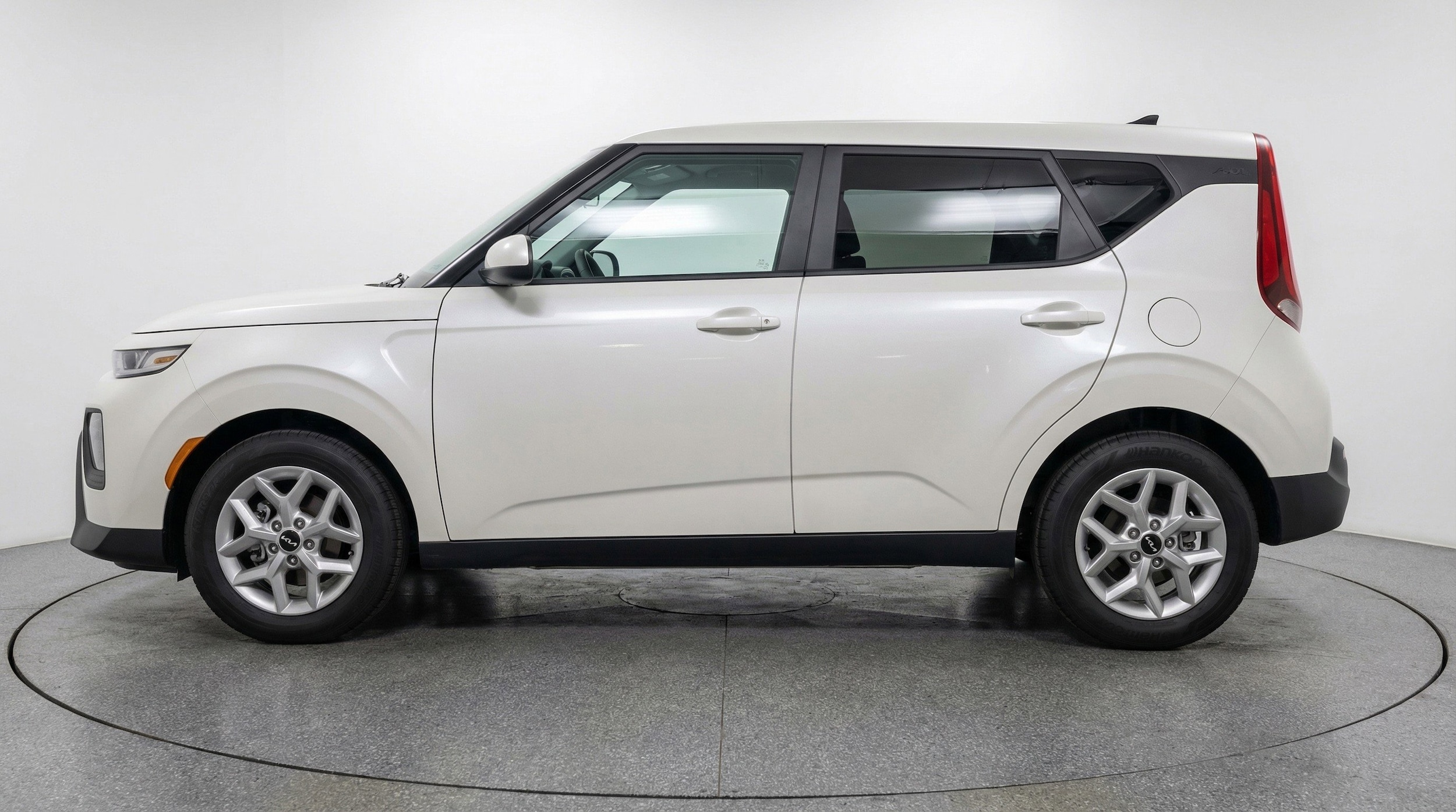 Thumbnail: 2025 Kia Soul - 3