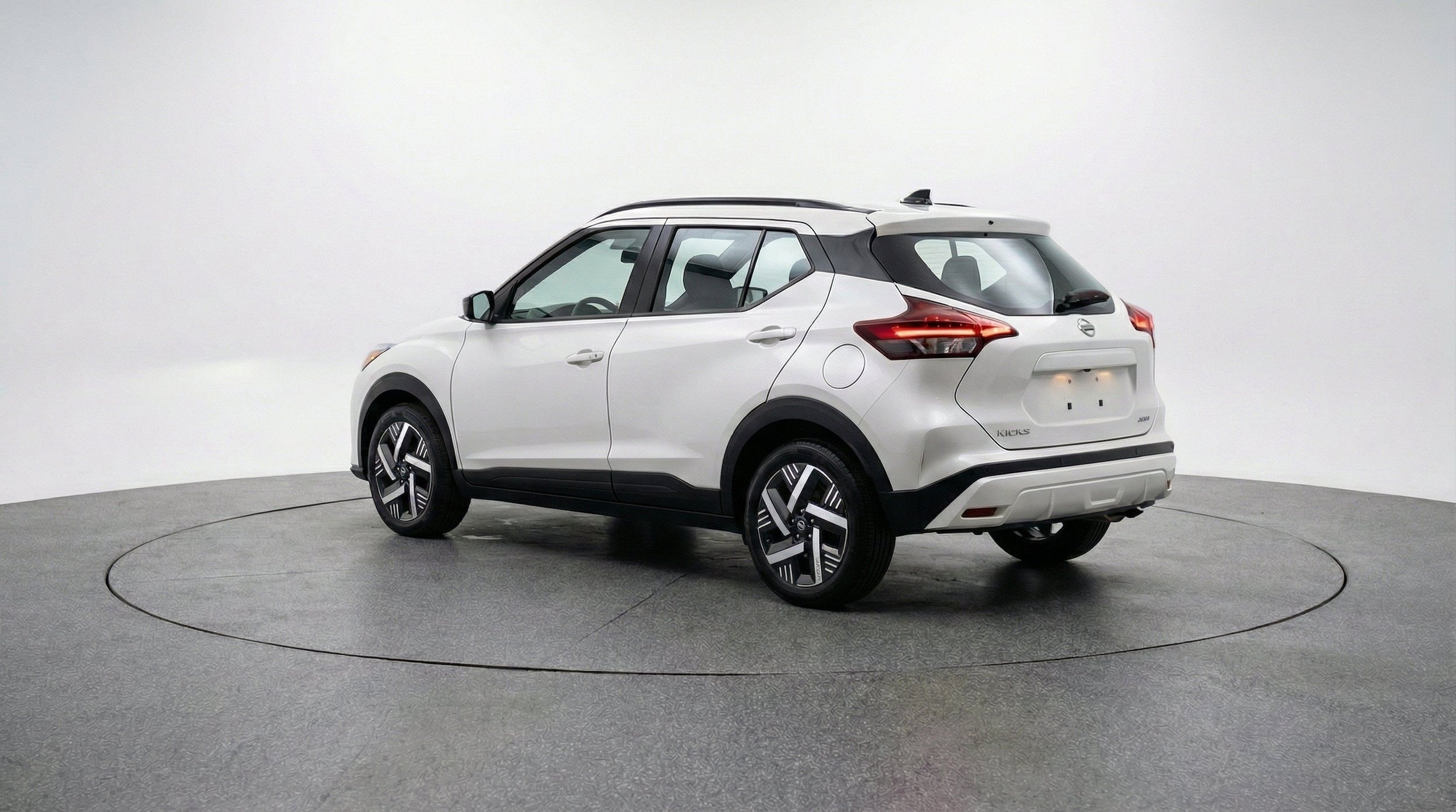 Thumbnail: 2026 Nissan Kicks - 6