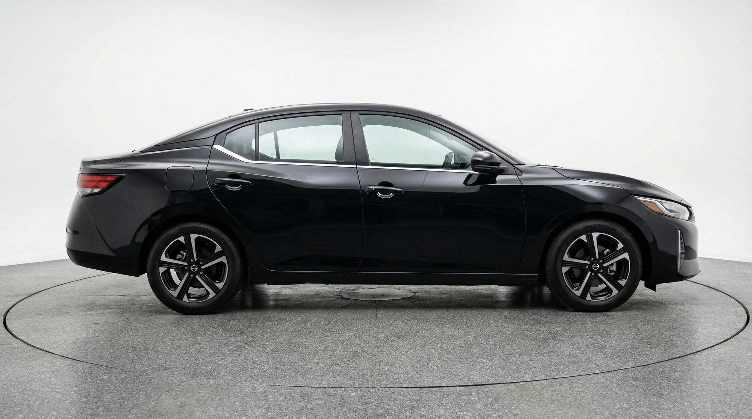 Thumbnail: 2025 Nissan Sentra - 11