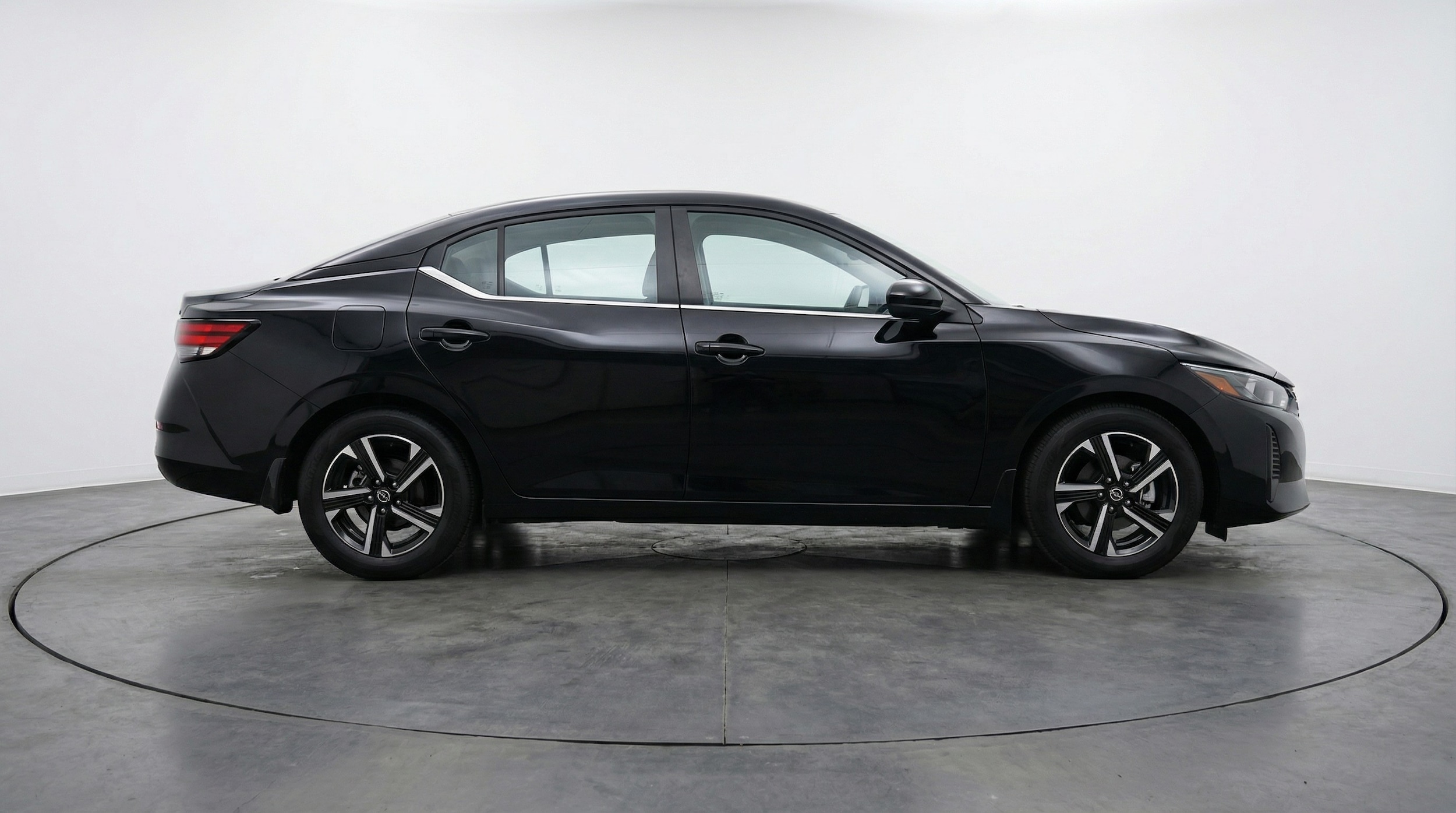 Thumbnail: 2025 Nissan Sentra - 8