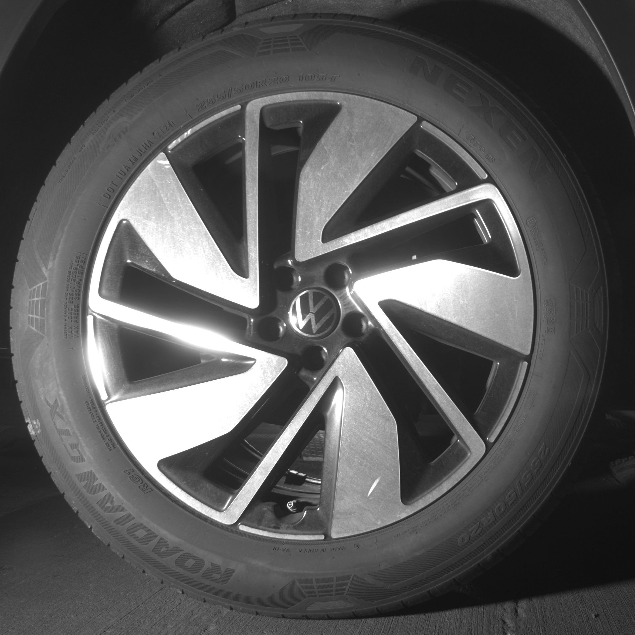 Thumbnail: 2025 Volkswagen Atlas - 14