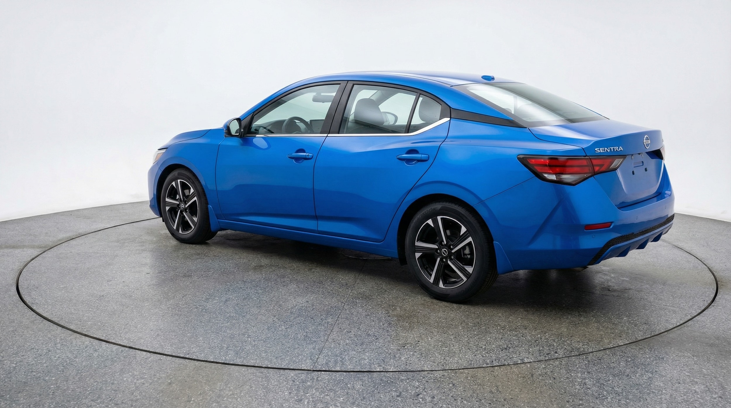 Thumbnail: 2025 Nissan Sentra - 5