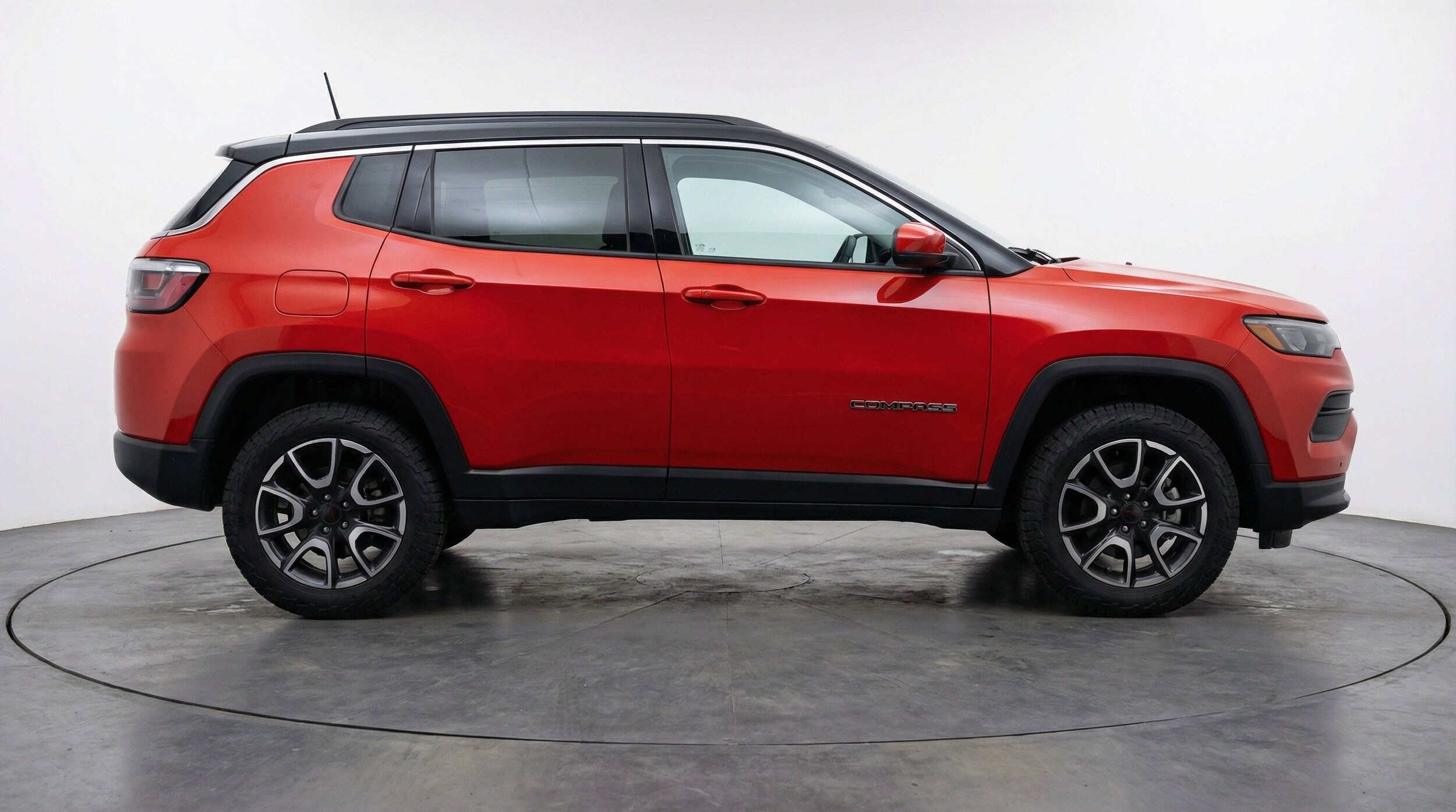 Thumbnail: 2025 Jeep Compass - 9