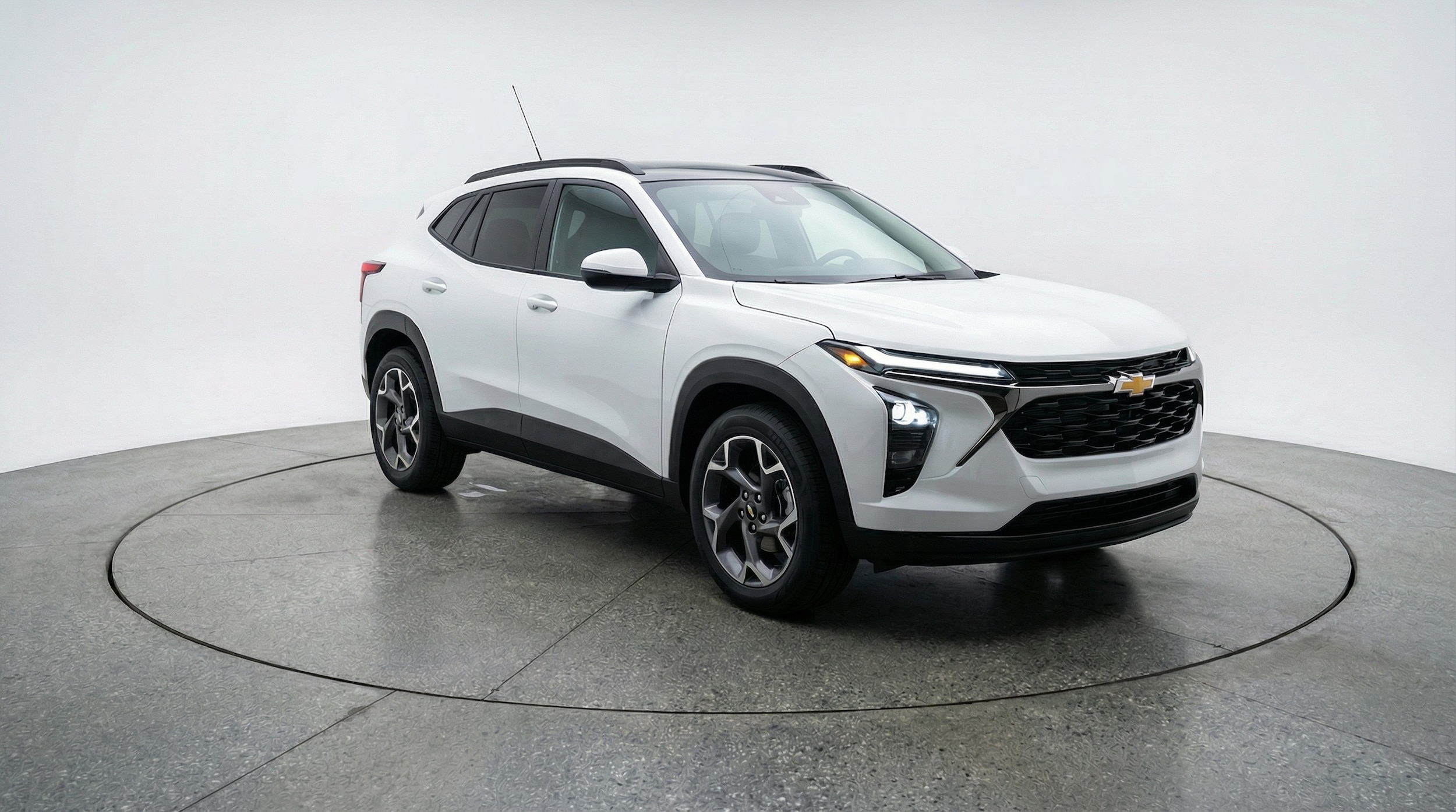 Thumbnail: 2025 Chevrolet Trax - 1