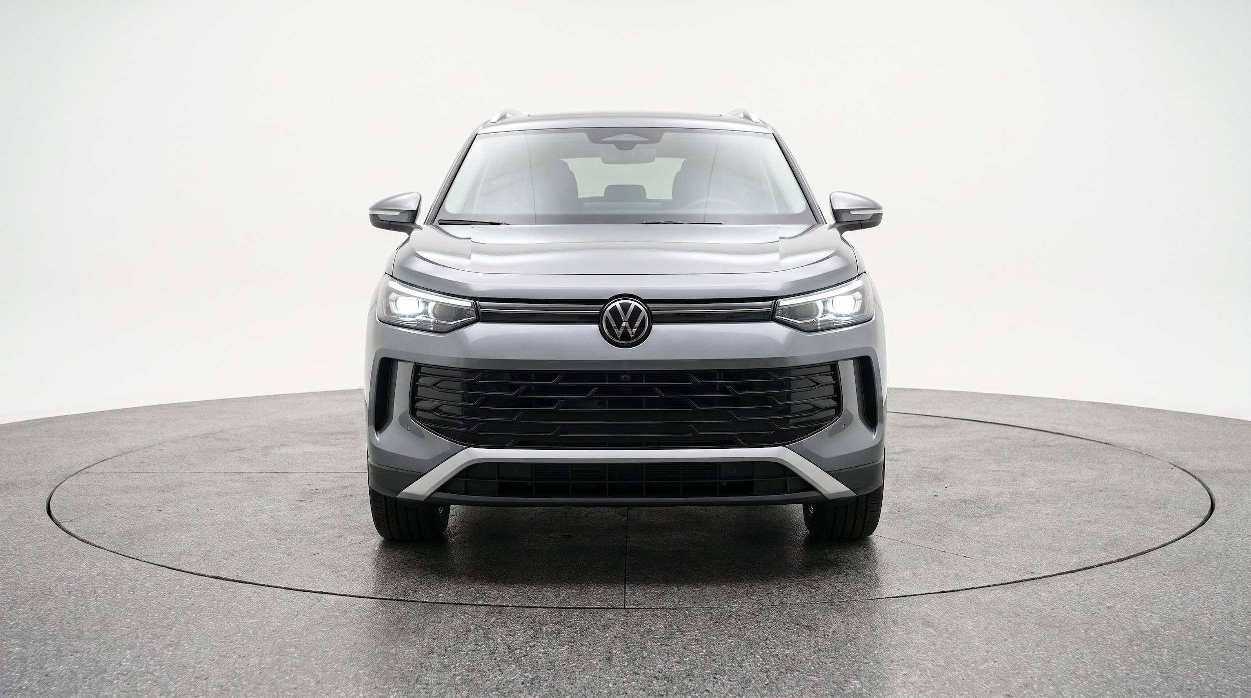 Thumbnail: 2026 Volkswagen Tiguan - 2