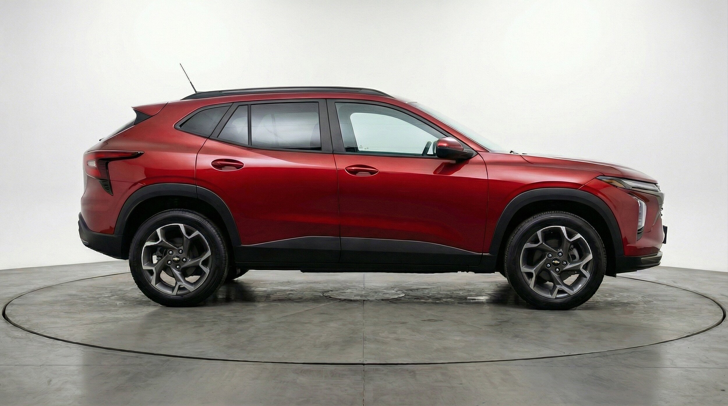 Thumbnail: 2025 Chevrolet Trax - 9