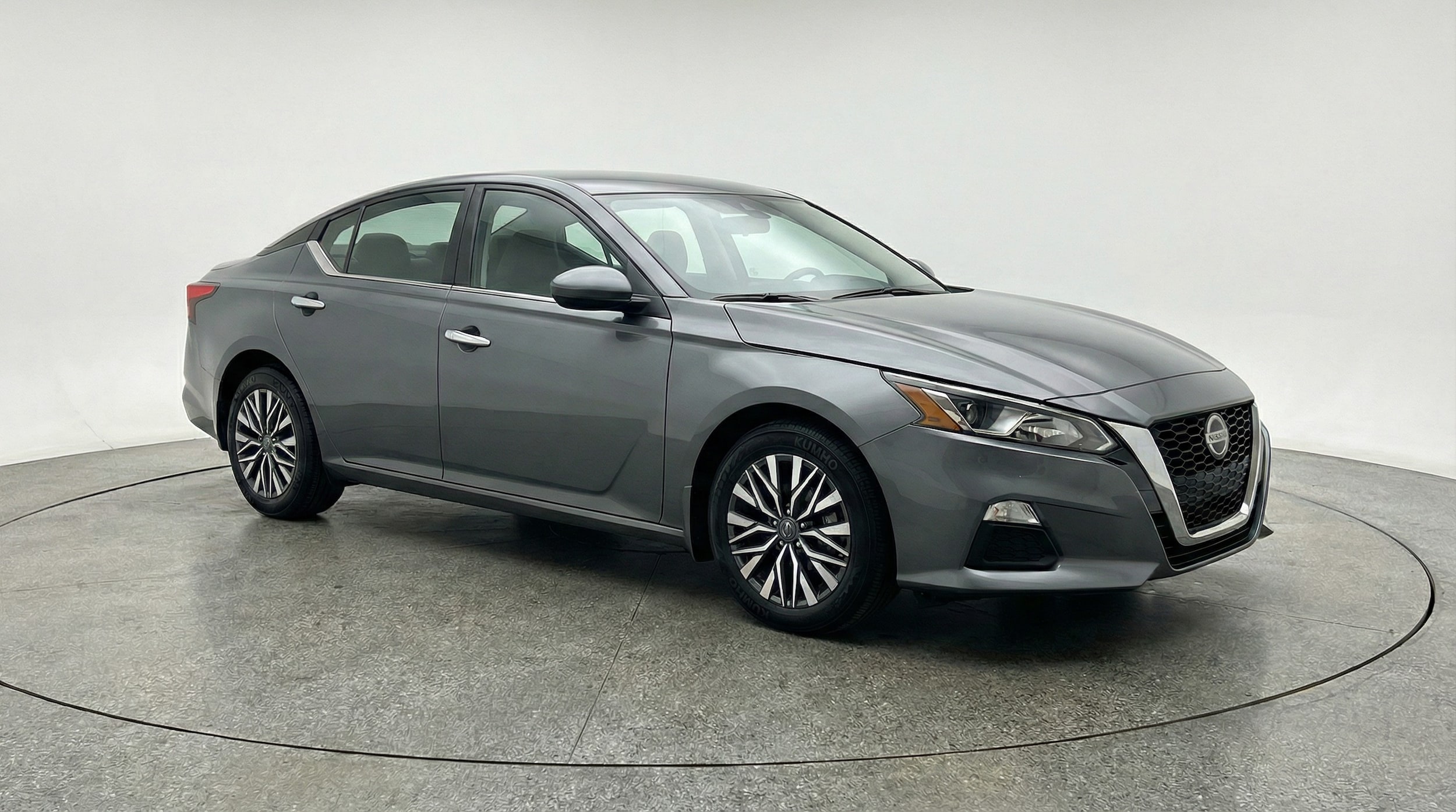 Thumbnail: 2025 Nissan Altima - 1