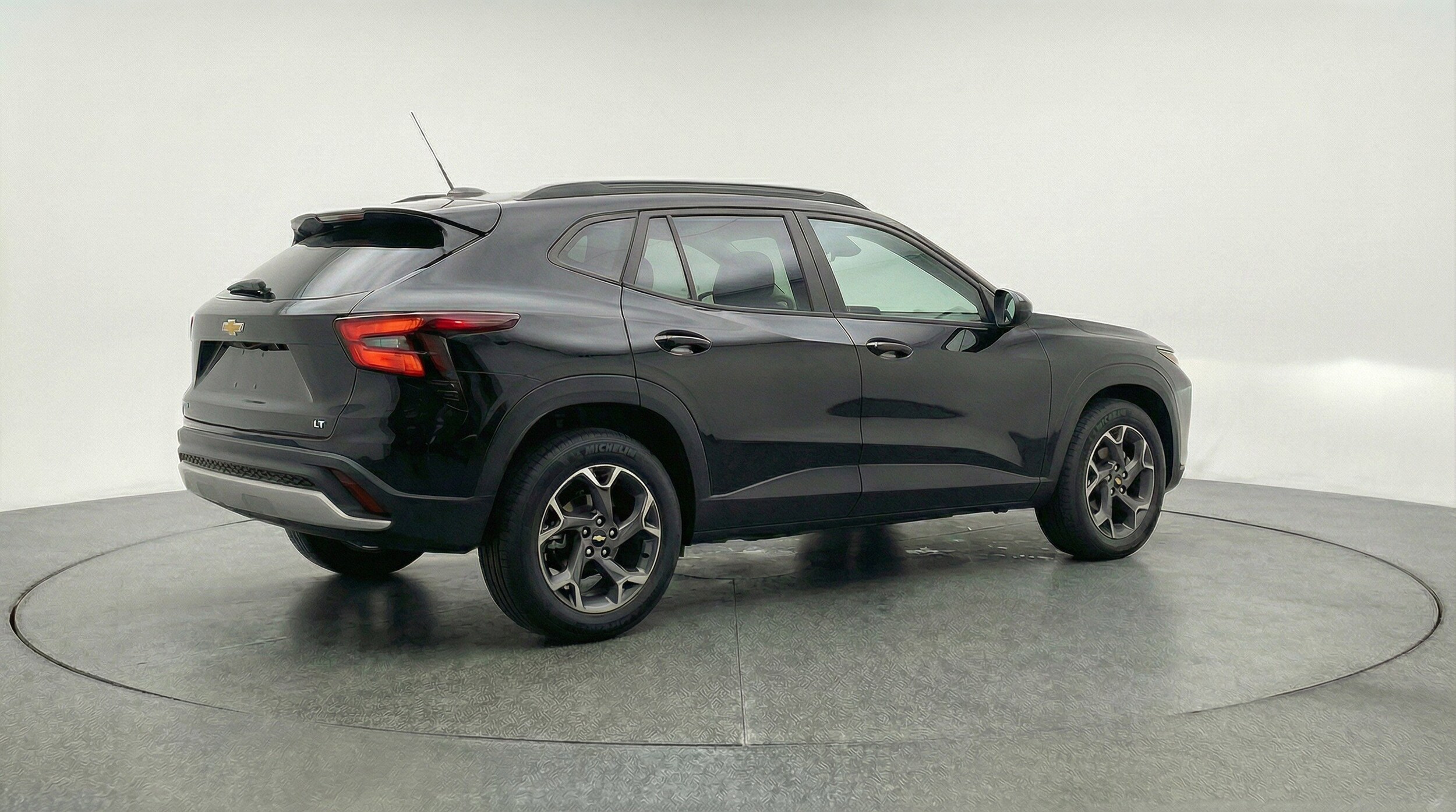 Thumbnail: 2025 Chevrolet Trax - 9