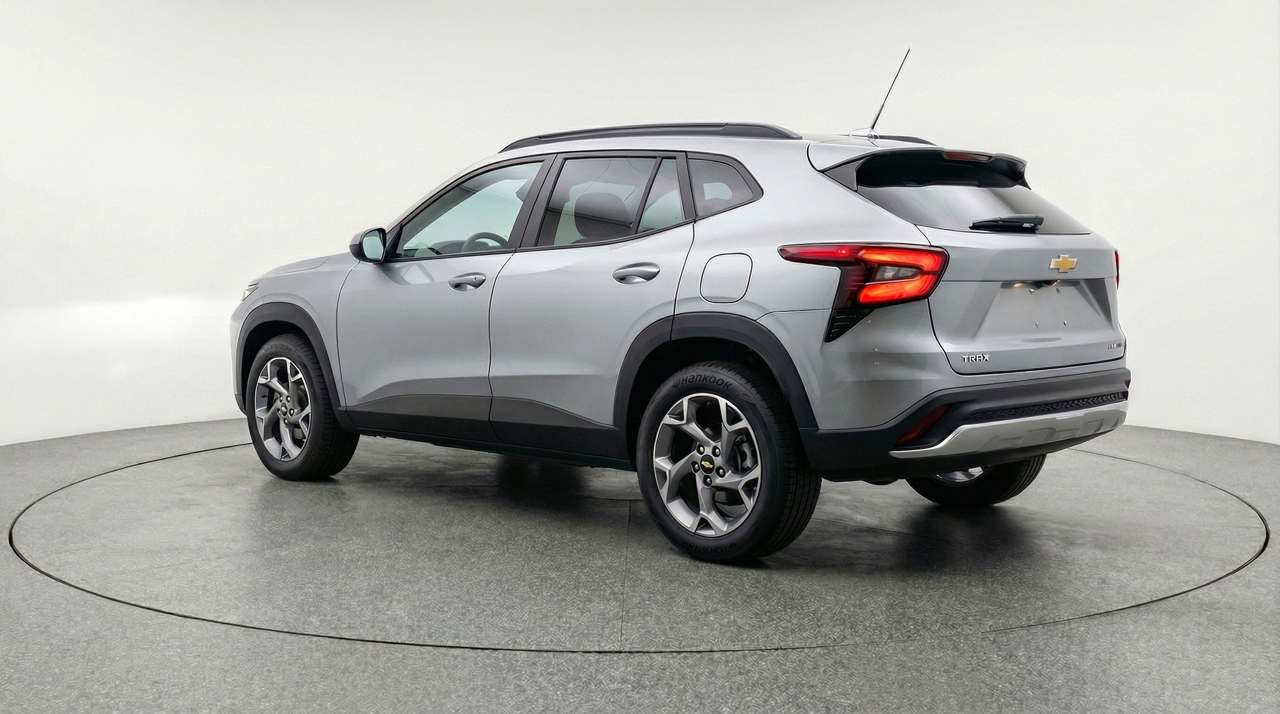 Thumbnail: 2025 Chevrolet Trax - 5