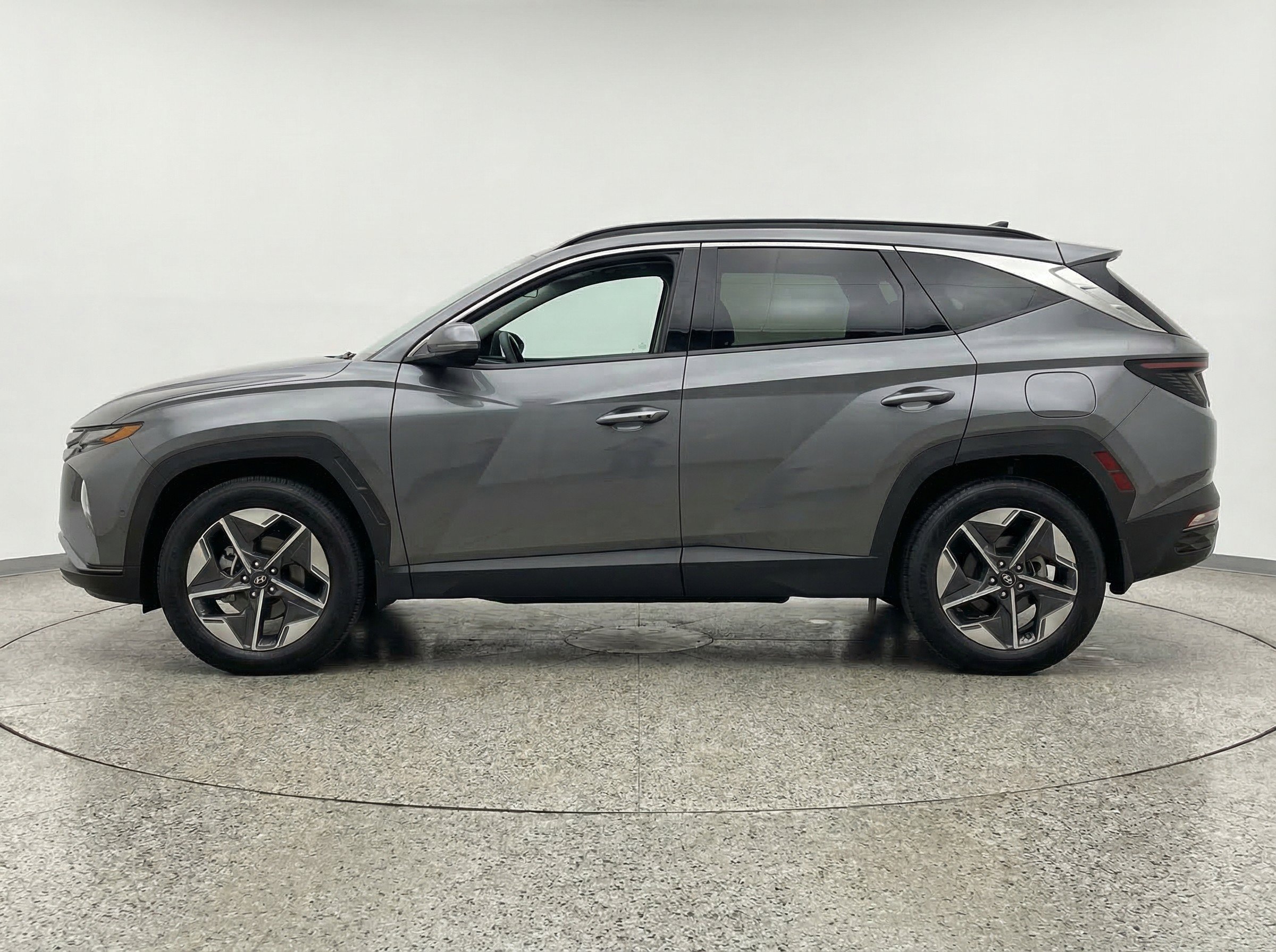 Thumbnail: 2026 Hyundai Tucson - 3