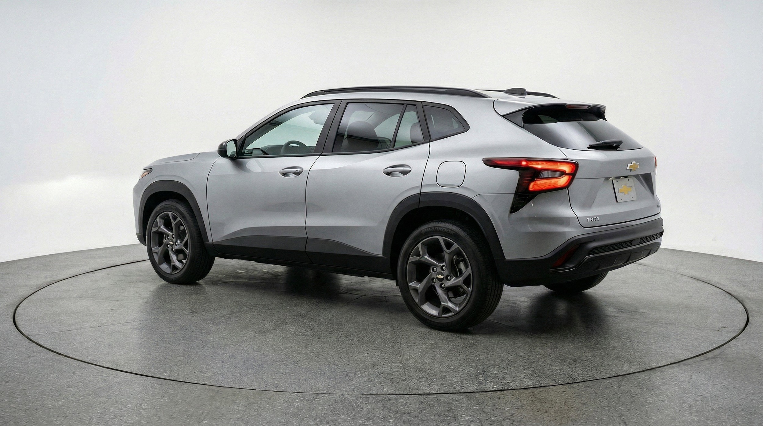 Thumbnail: 2025 Chevrolet Trax - 5