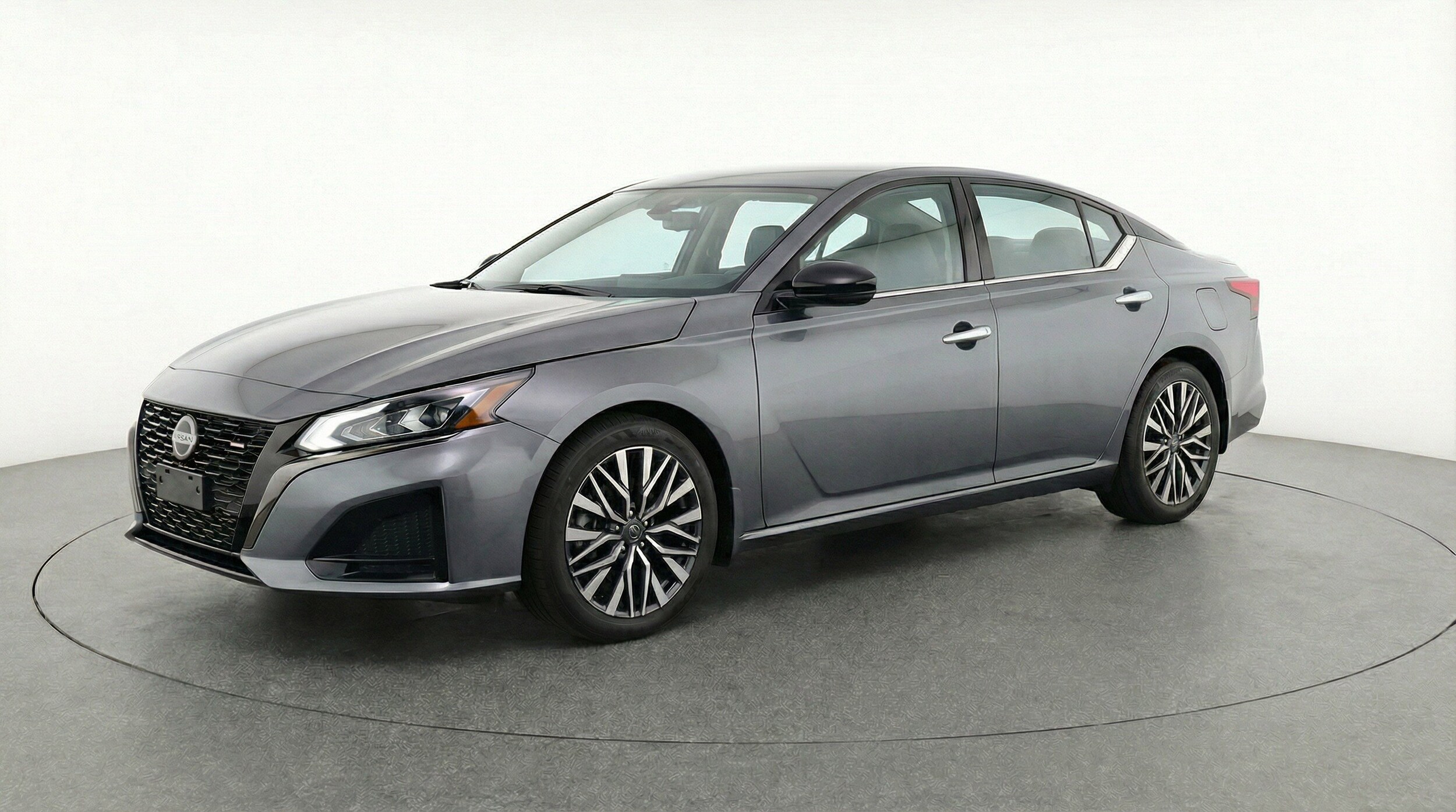 Thumbnail: 2025 Nissan Altima - 2