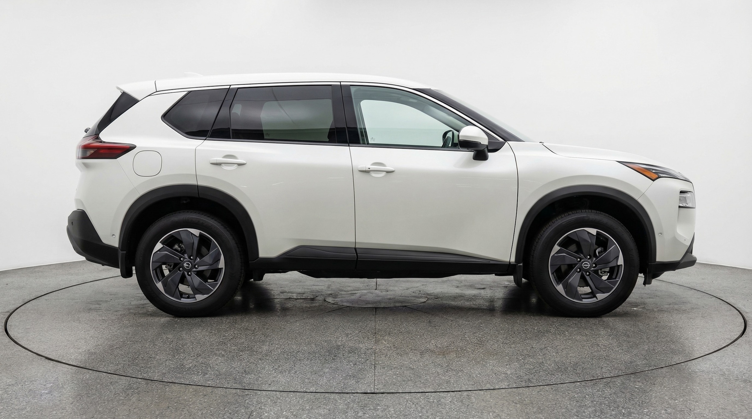 Thumbnail: 2025 Nissan Rogue - 8