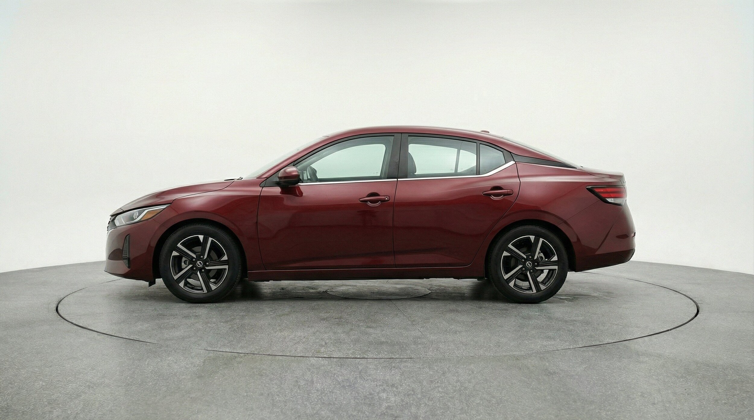Thumbnail: 2025 Nissan Sentra - 5