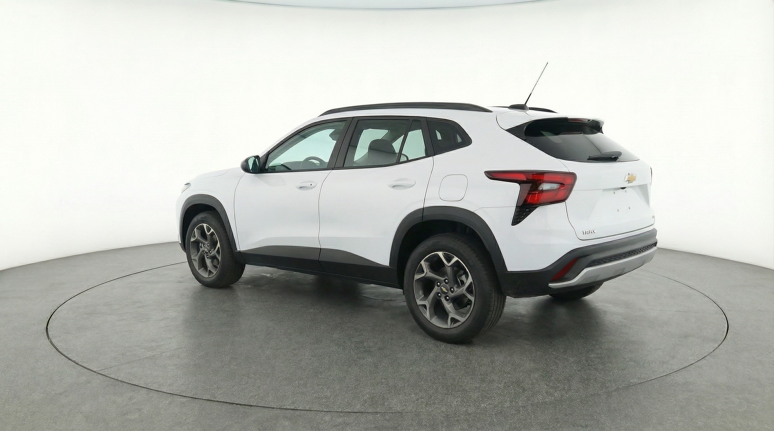 Thumbnail: 2025 Chevrolet Trax - 5