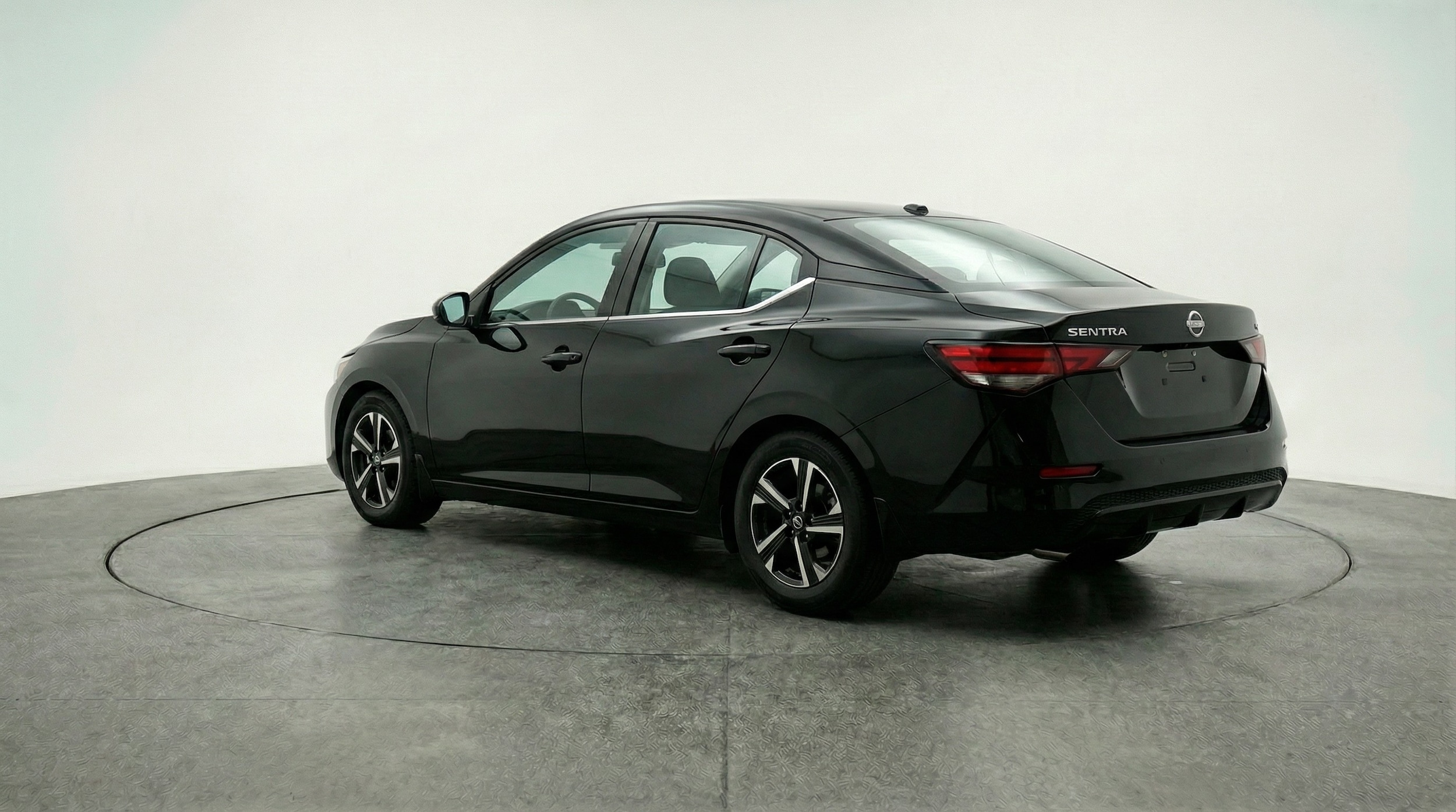 Thumbnail: 2025 Nissan Sentra - 5