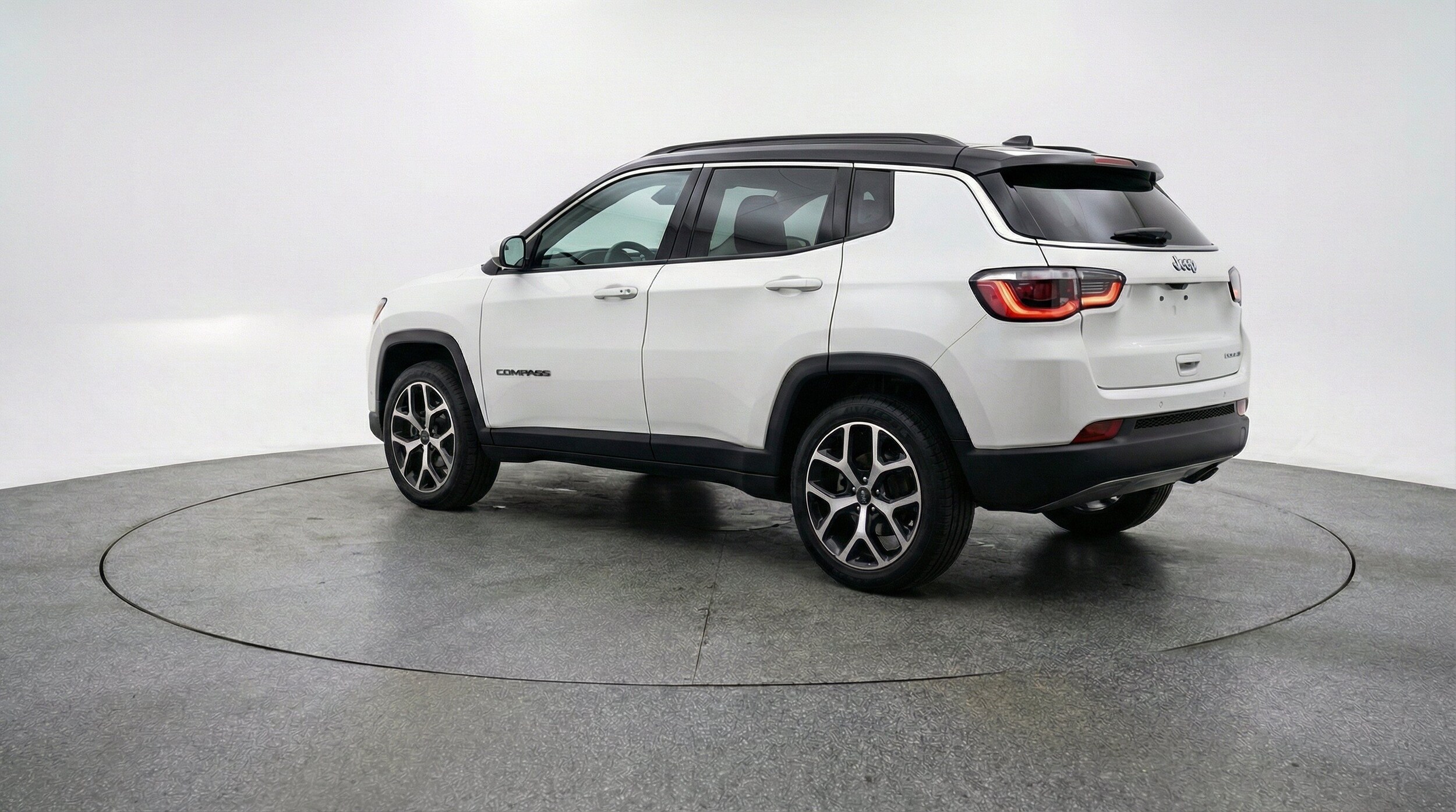 Thumbnail: 2025 Jeep Compass - 5