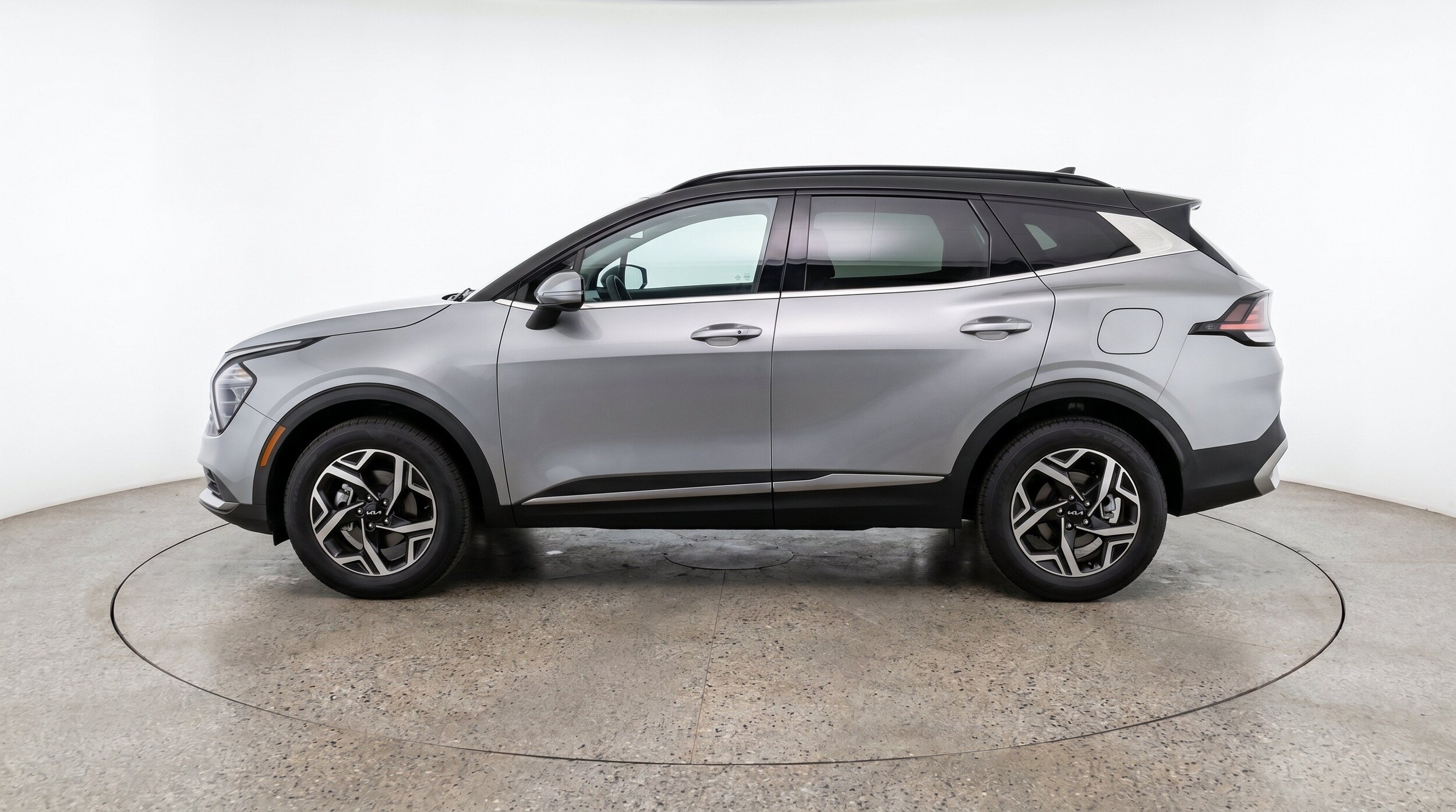 Thumbnail: 2025 Kia Sportage - 3