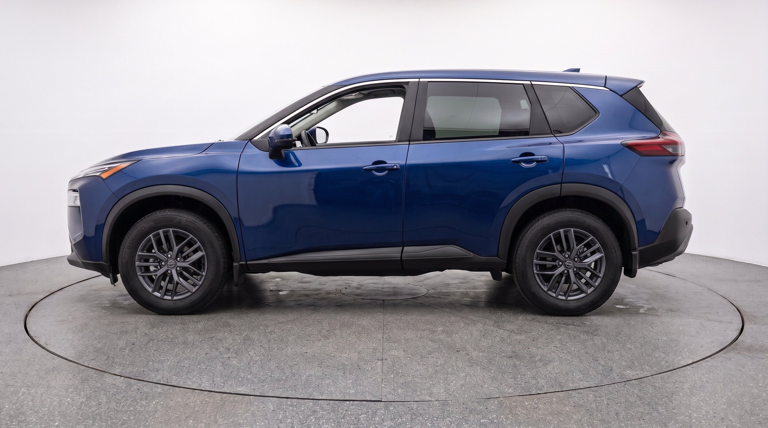 Thumbnail: 2026 Nissan Rogue - 3