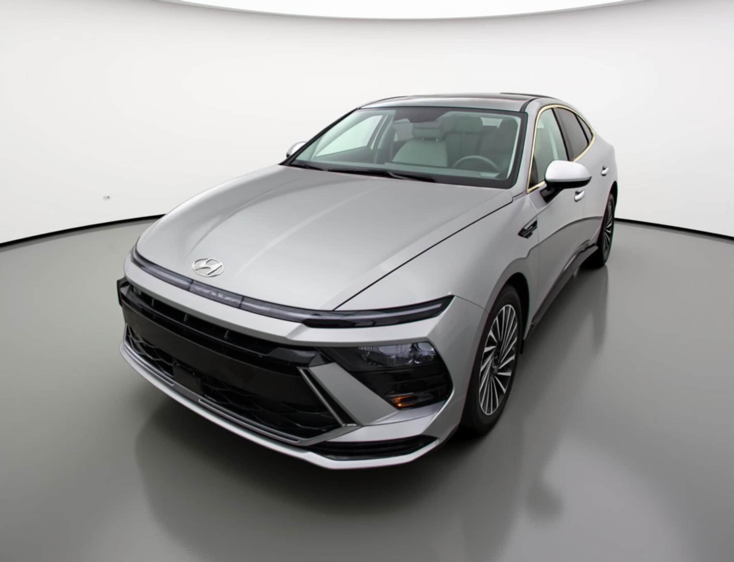 Thumbnail: 2025 Hyundai Sonata - 3