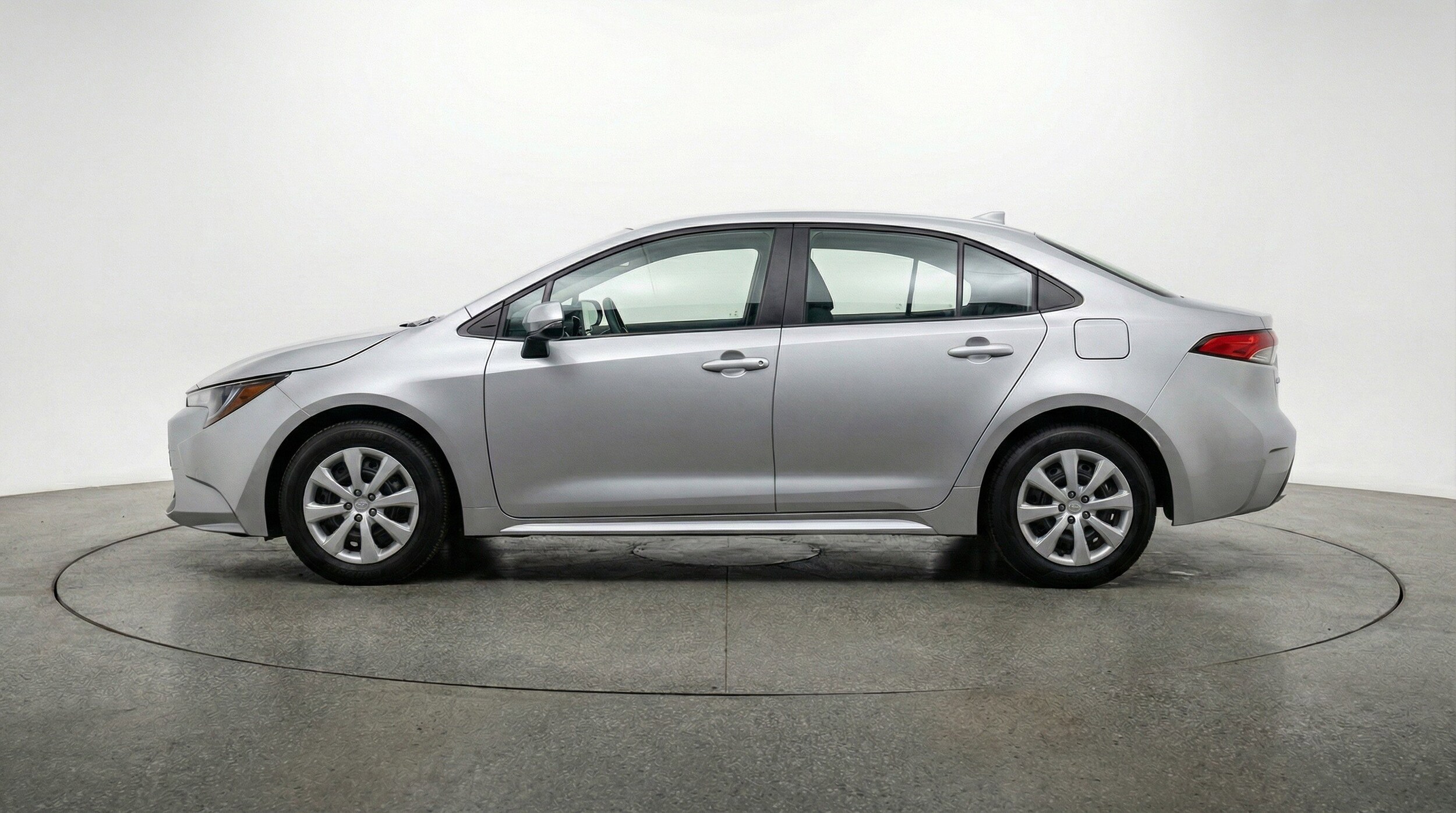 Thumbnail: 2025 Toyota Corolla - 3