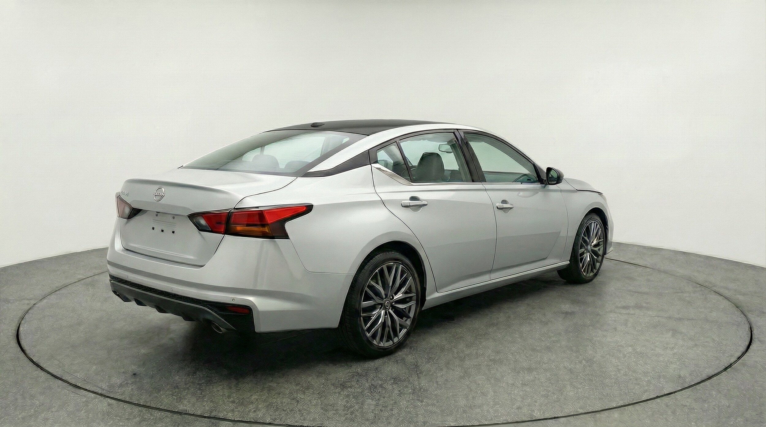 Thumbnail: 2025 Nissan Altima - 7