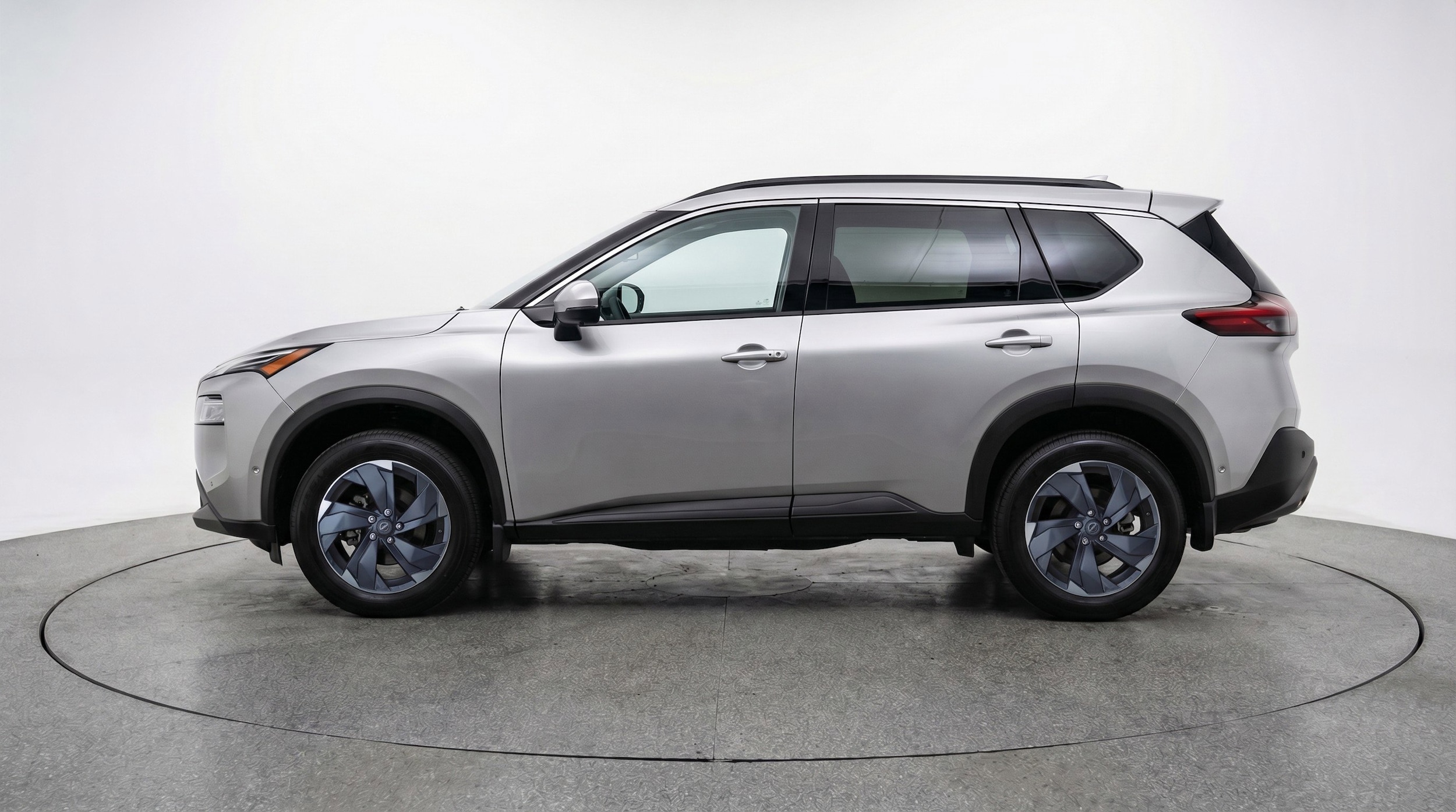 Thumbnail: 2025 Nissan Rogue - 3