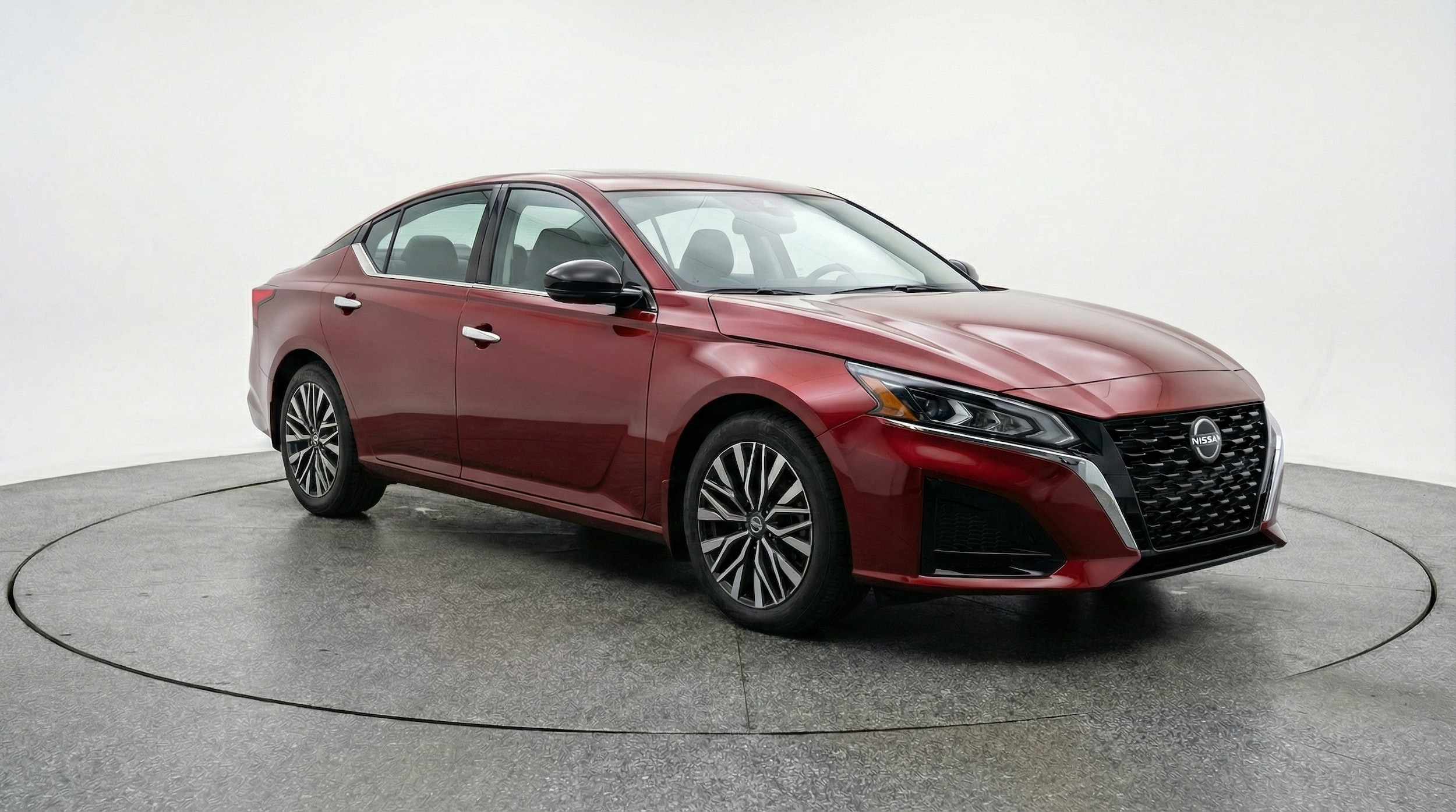 Thumbnail: 2025 Nissan Altima - 1