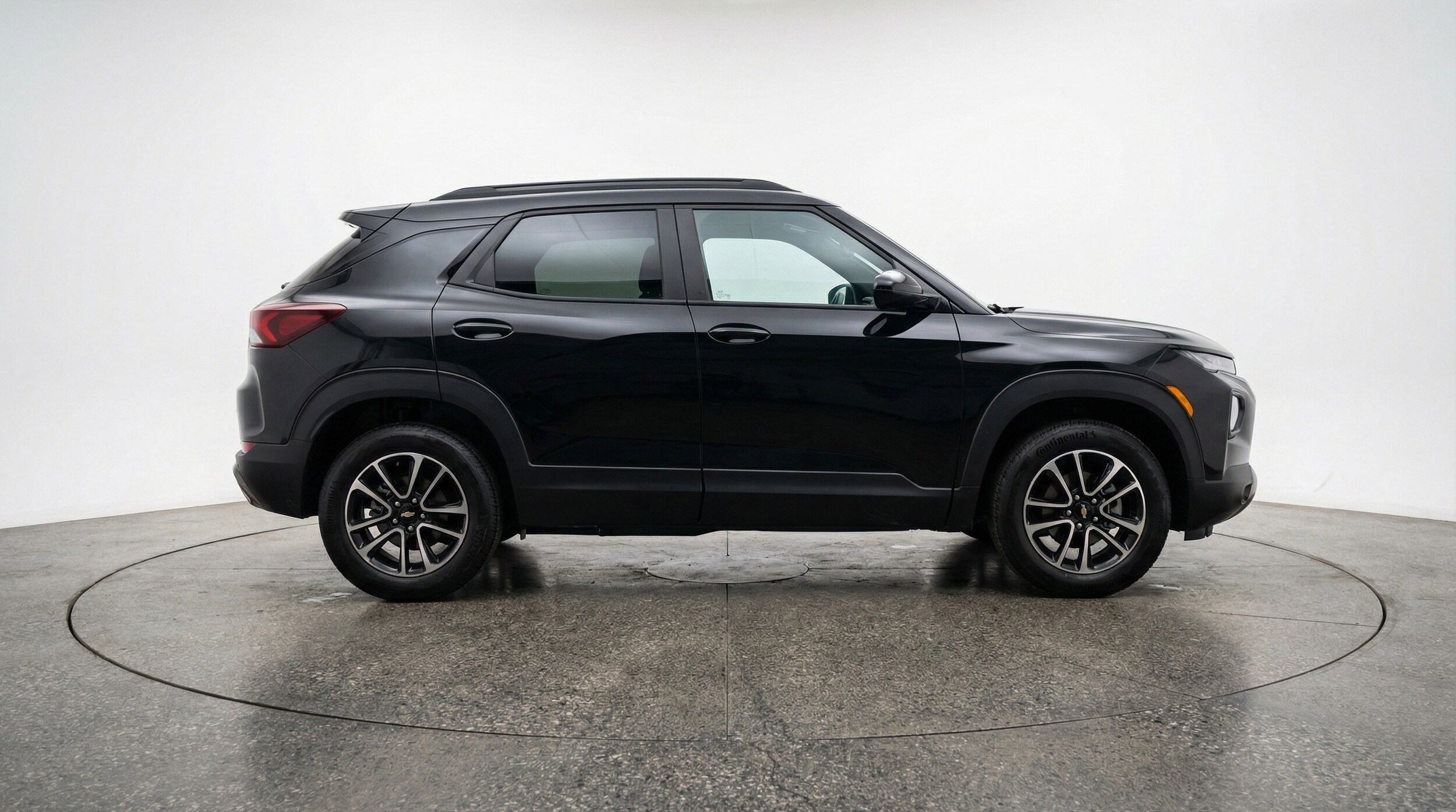 Thumbnail: 2025 Chevrolet TrailBlazer - 9