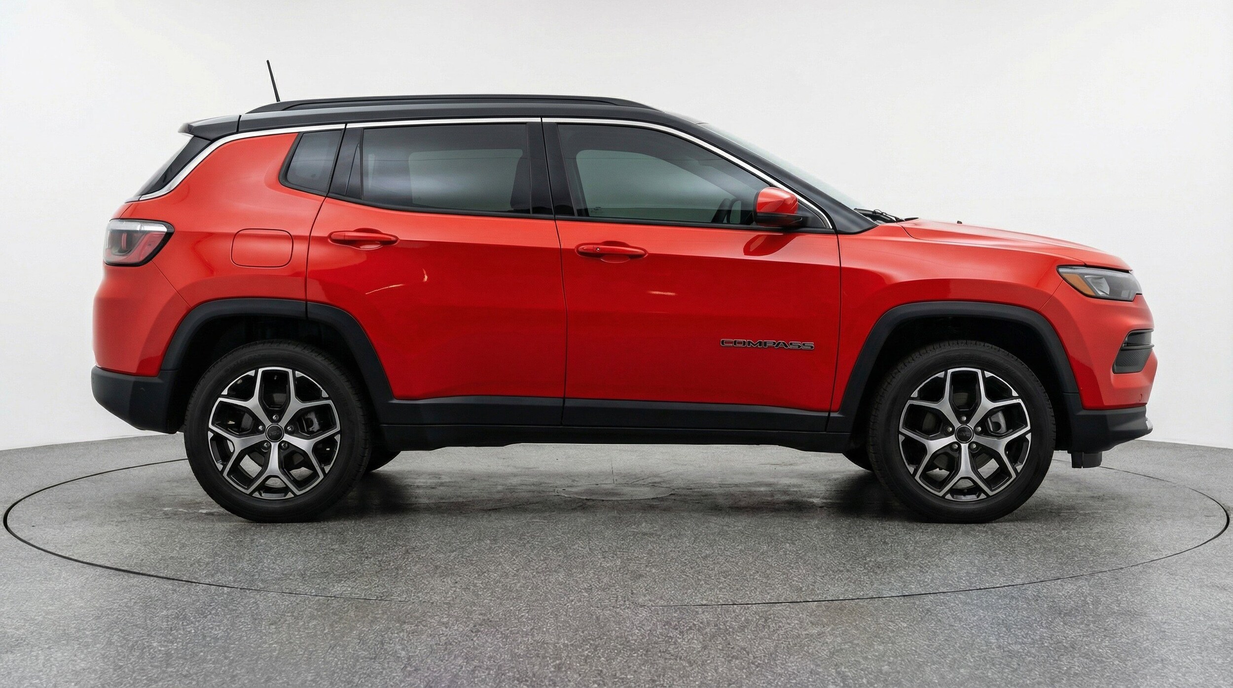 Thumbnail: 2025 Jeep Compass - 9