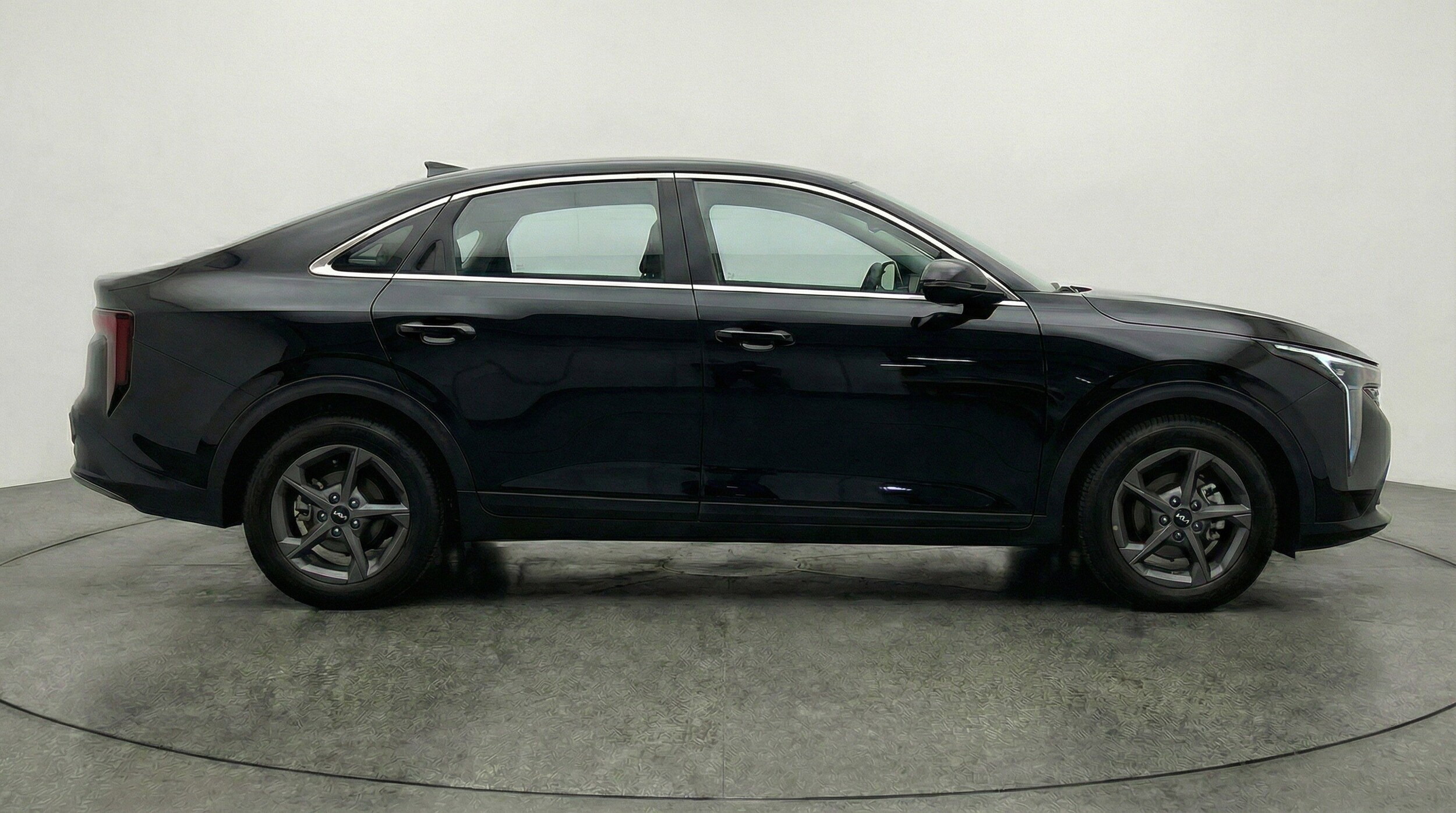 Thumbnail: 2025 Kia K4 - 9