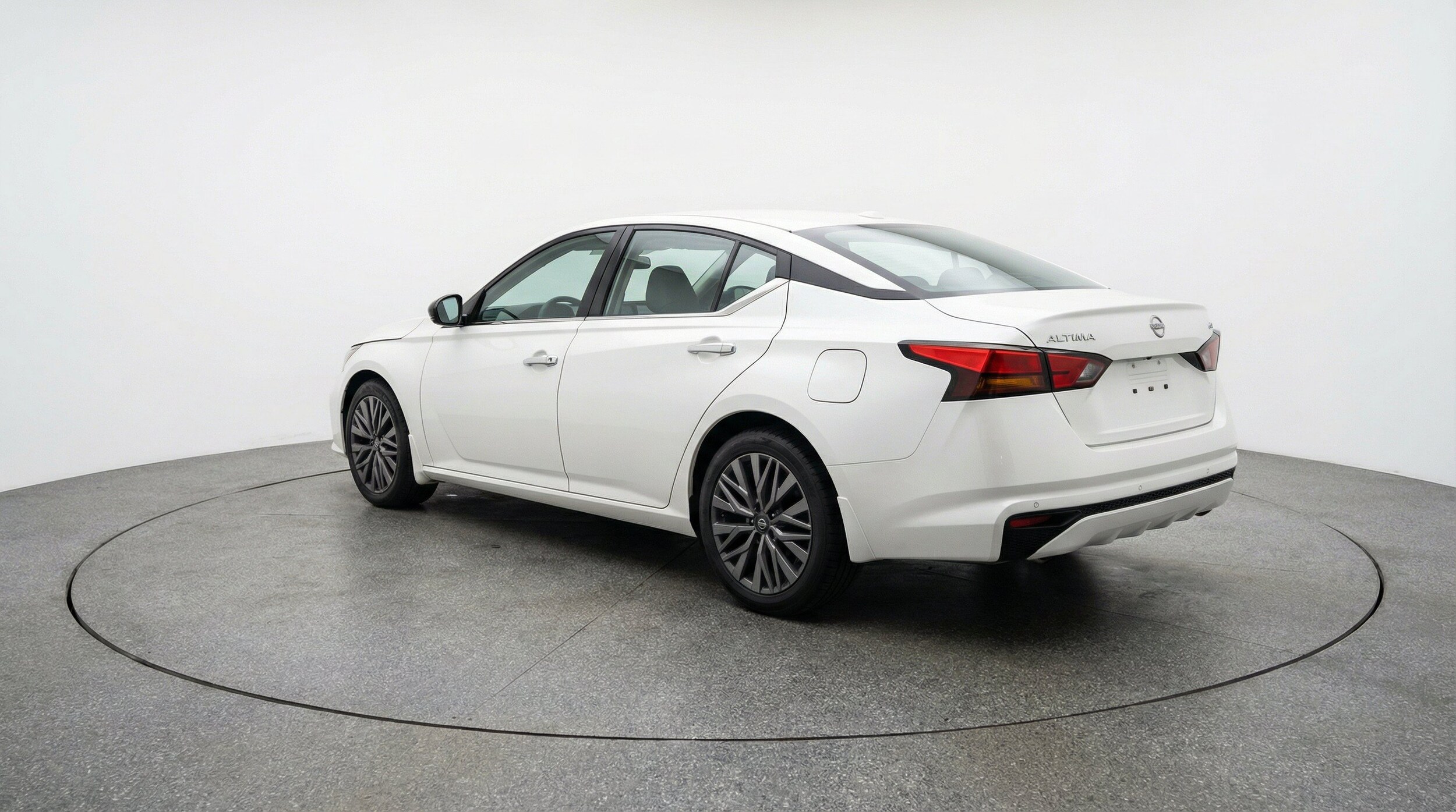 Thumbnail: 2025 Nissan Altima - 6