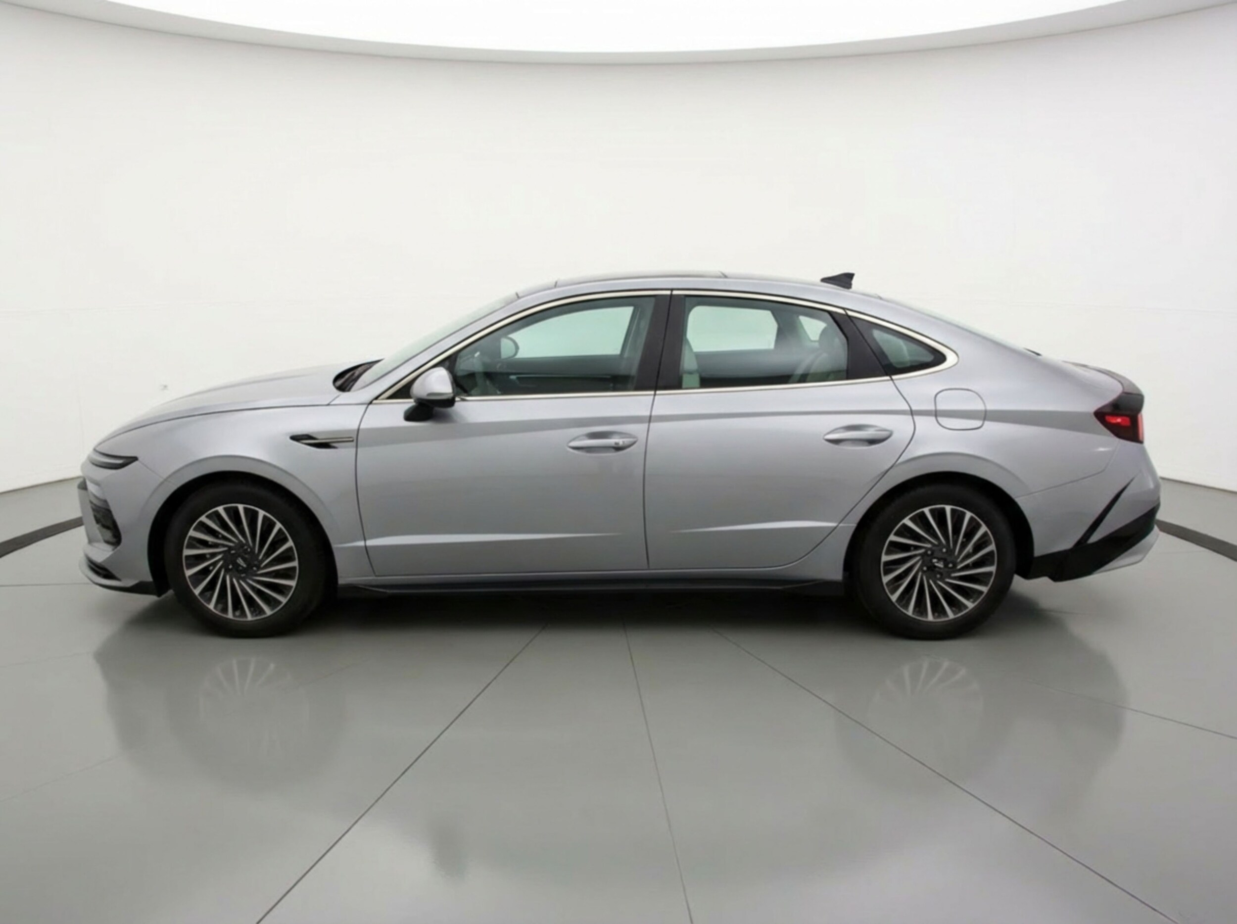 Thumbnail: 2025 Hyundai Sonata - 4