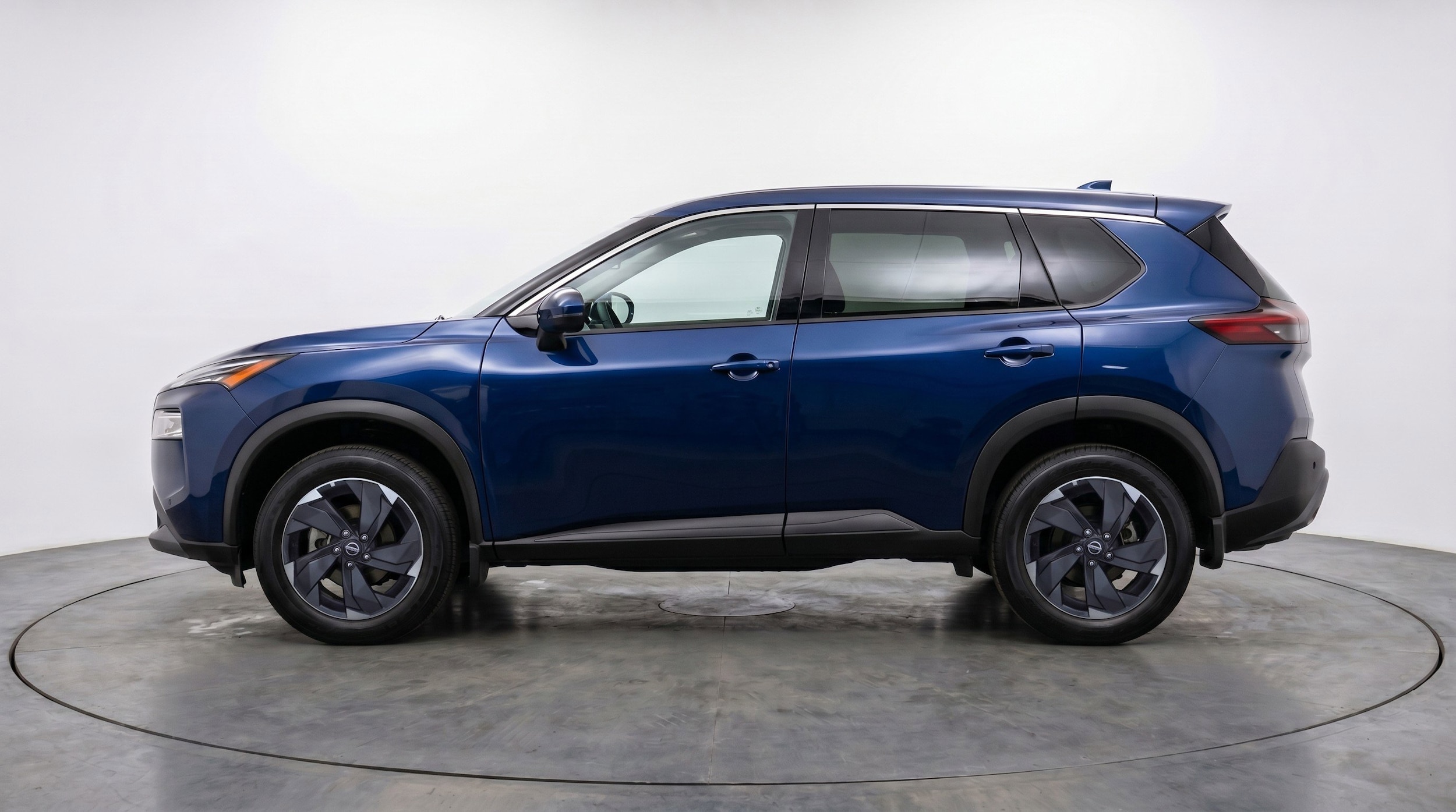 Thumbnail: 2025 Nissan Rogue - 3