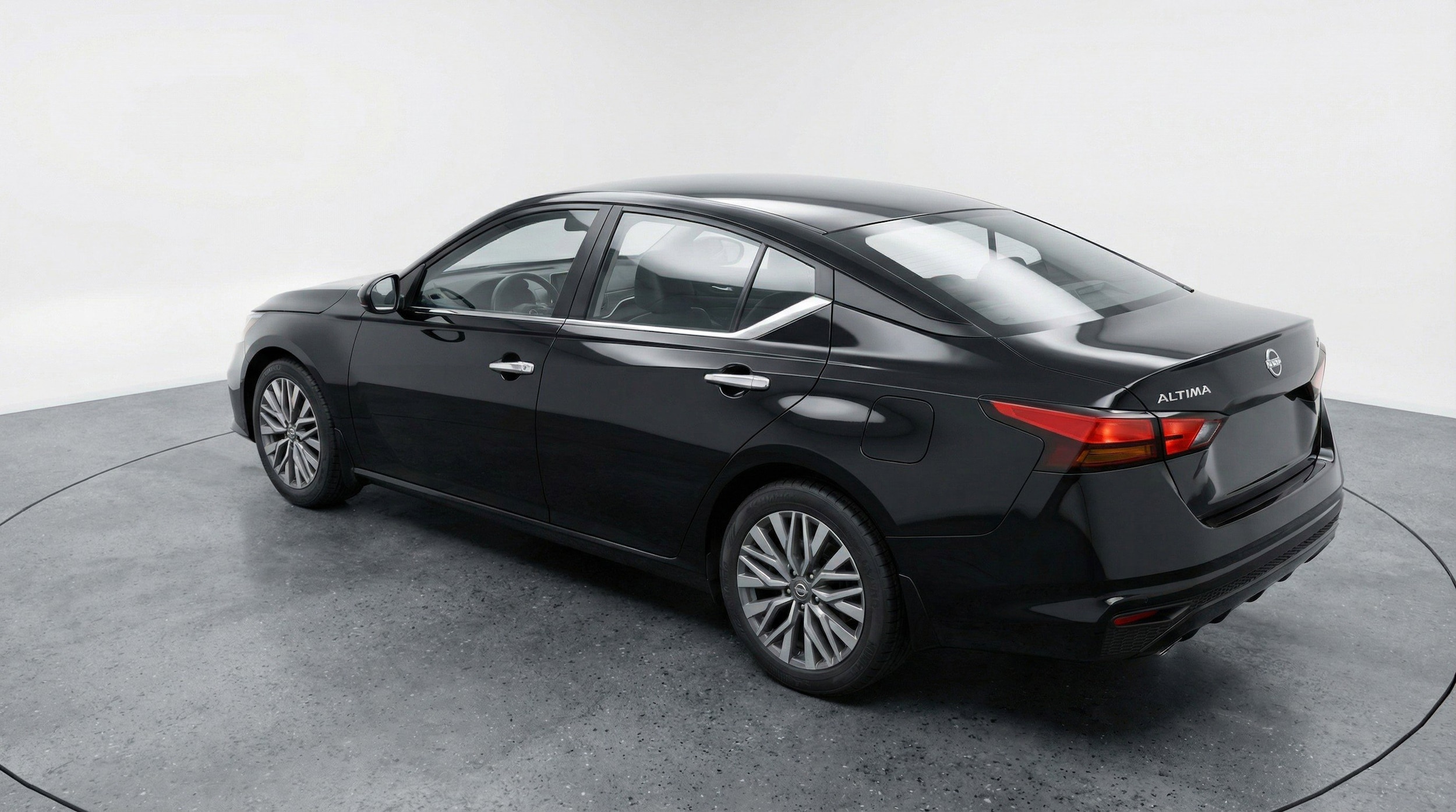 Thumbnail: 2025 Nissan Altima - 5