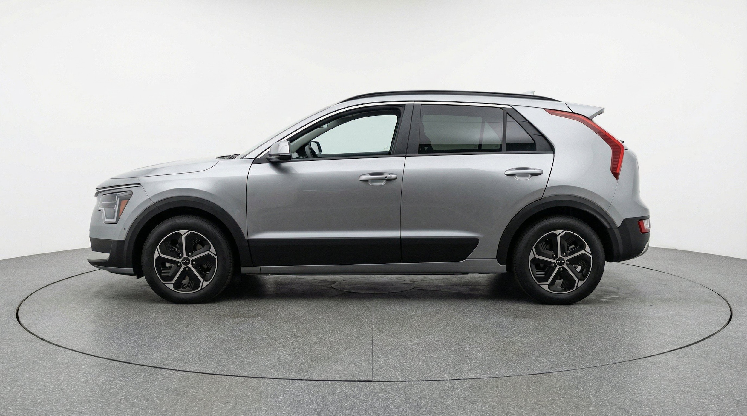 Thumbnail: 2026 Kia Niro - 3