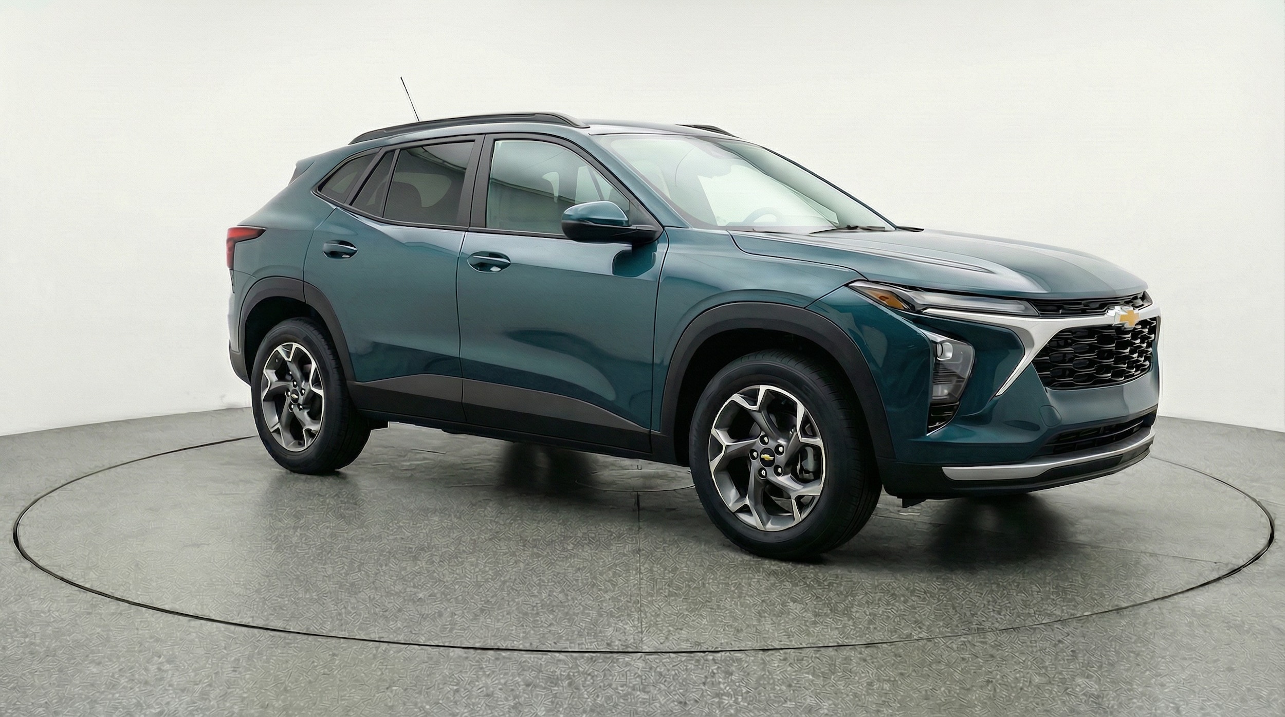 Thumbnail: 2025 Chevrolet Trax - 1