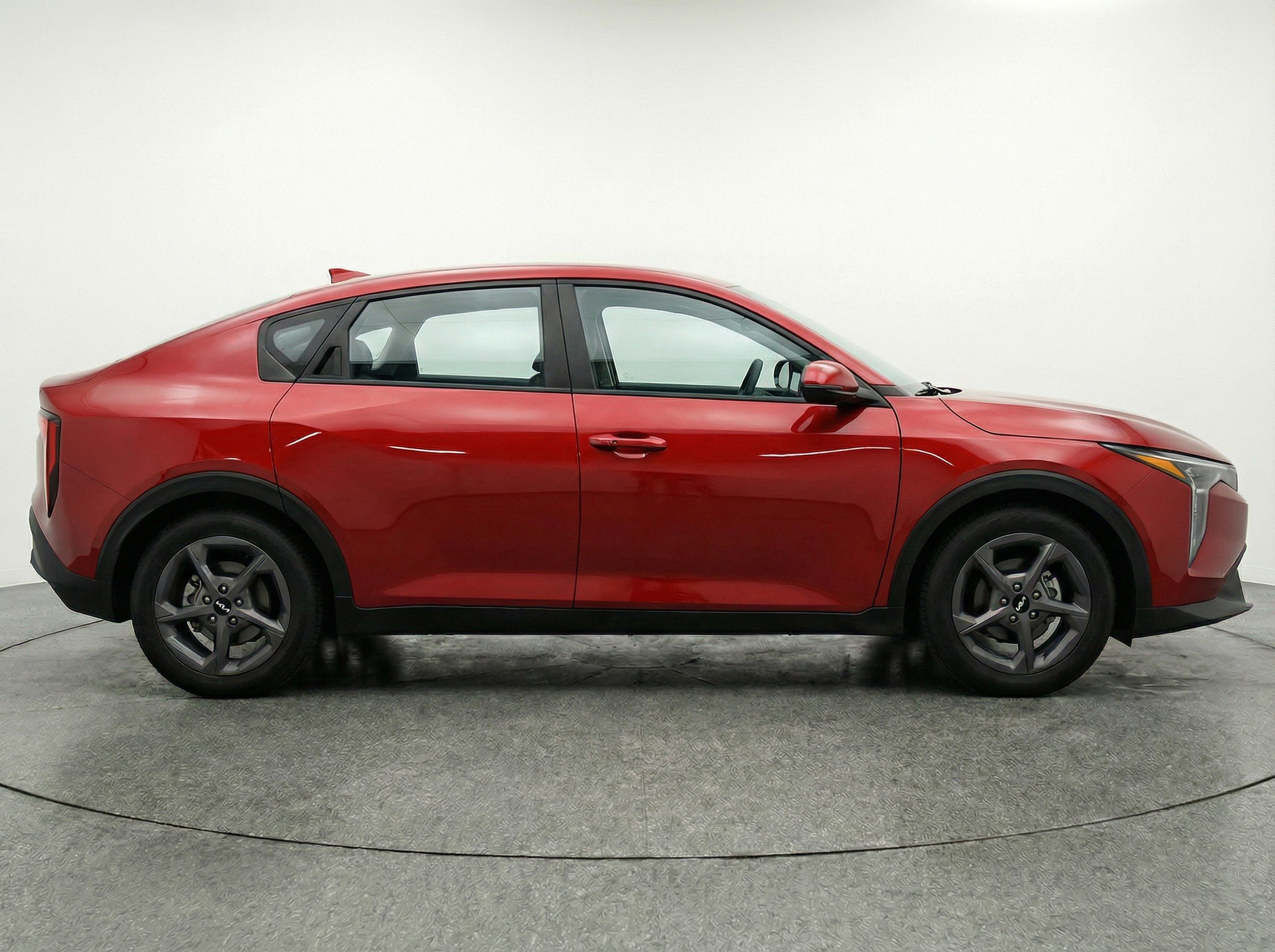 Thumbnail: 2025 Kia K4 - 3