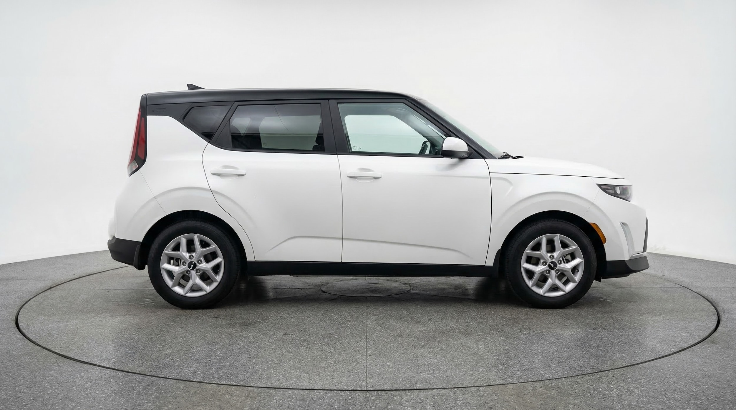 Thumbnail: 2025 Kia Soul - 8