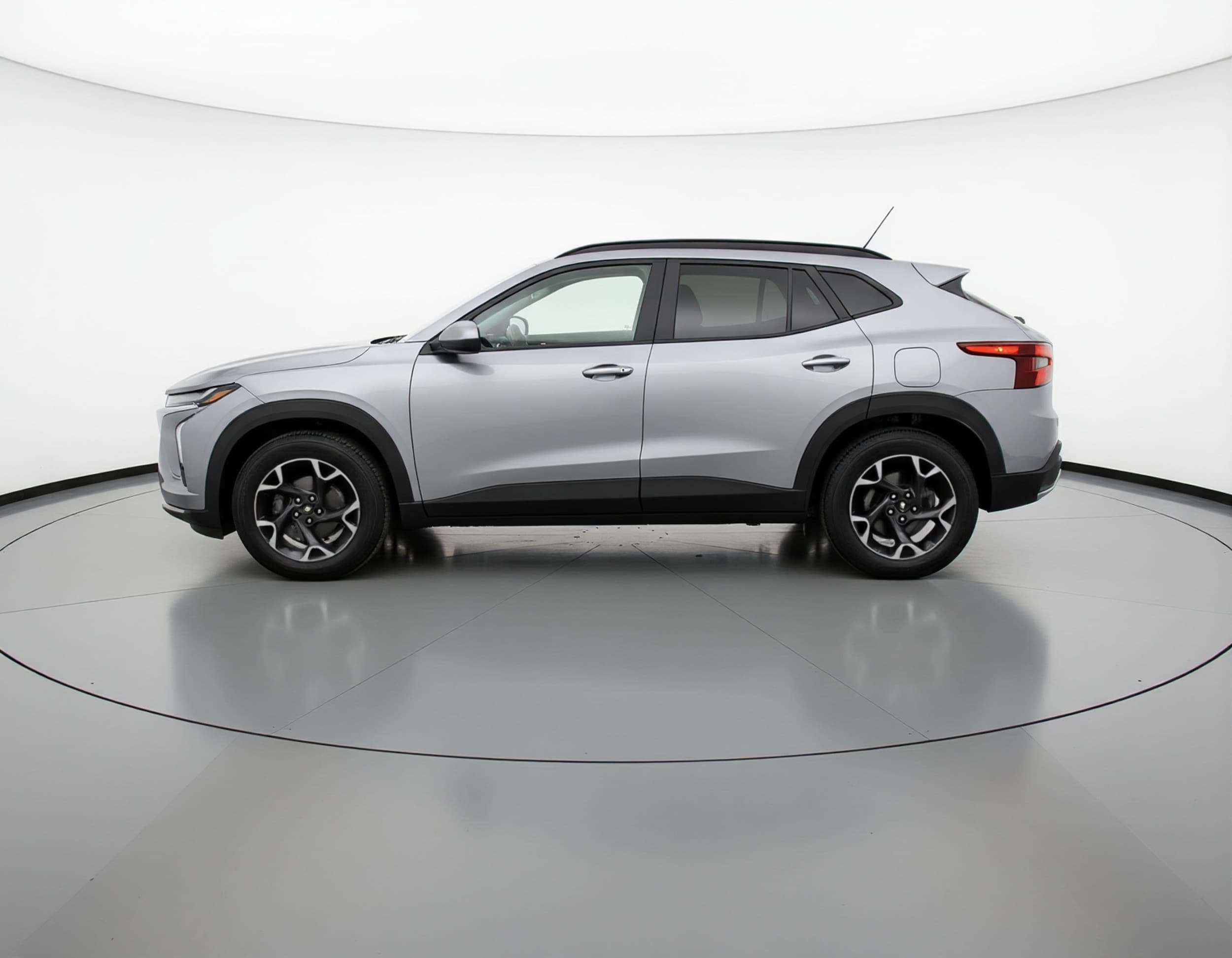 Thumbnail: 2025 Chevrolet Trax - 4