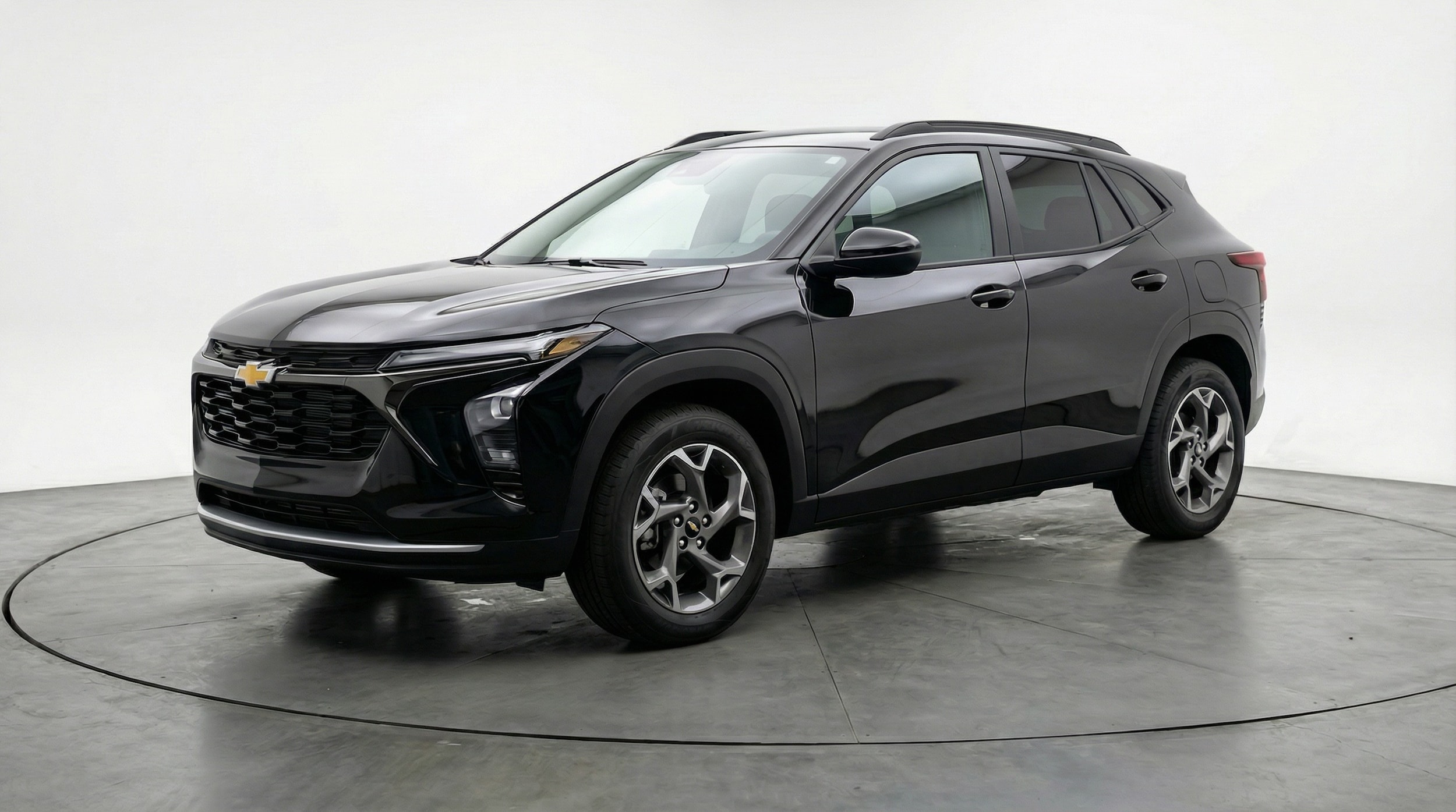 Thumbnail: 2025 Chevrolet Trax - 3