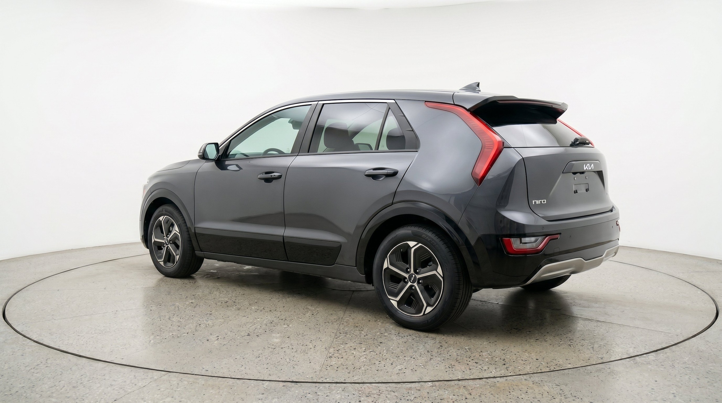 Thumbnail: 2026 Kia Niro - 5