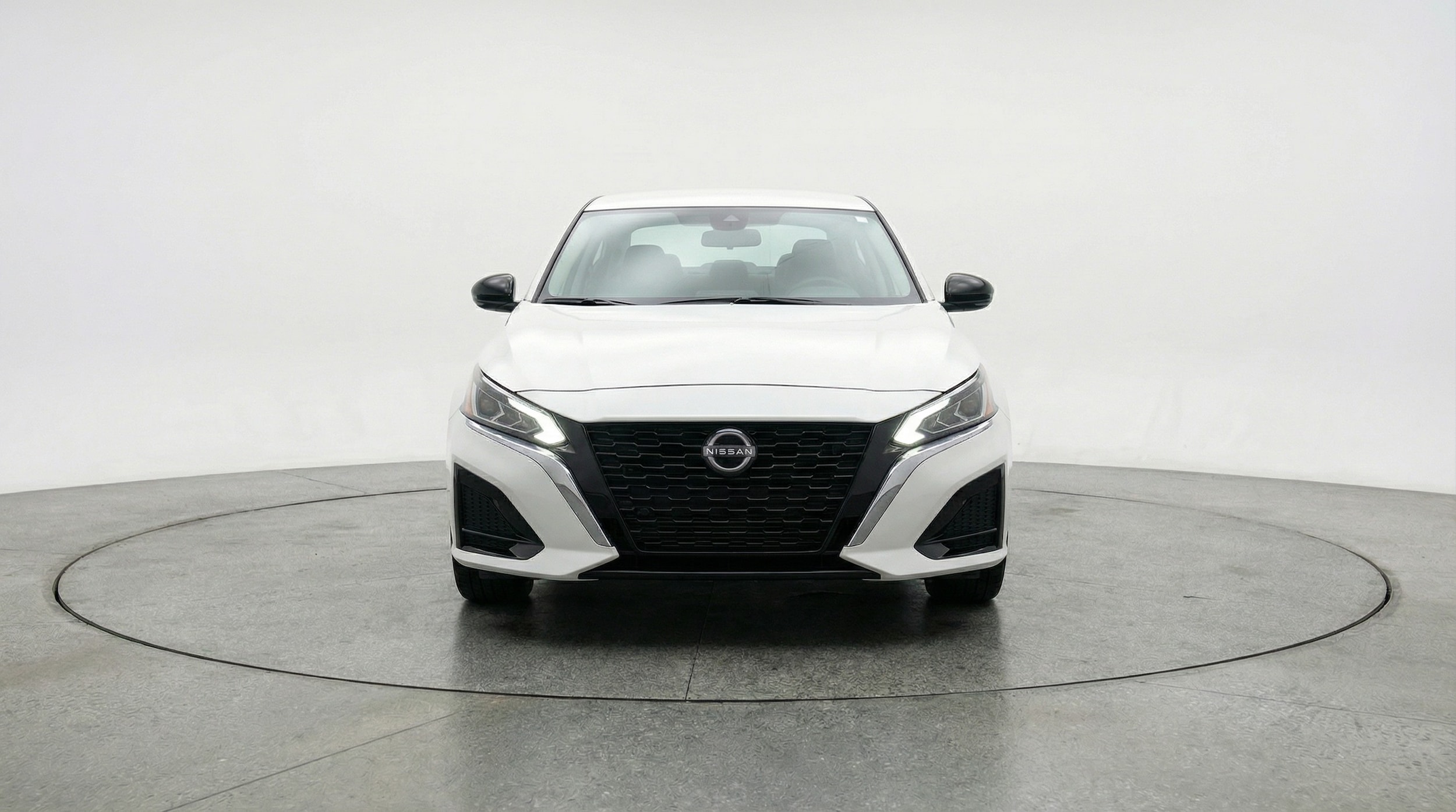 Thumbnail: 2025 Nissan Altima - 2