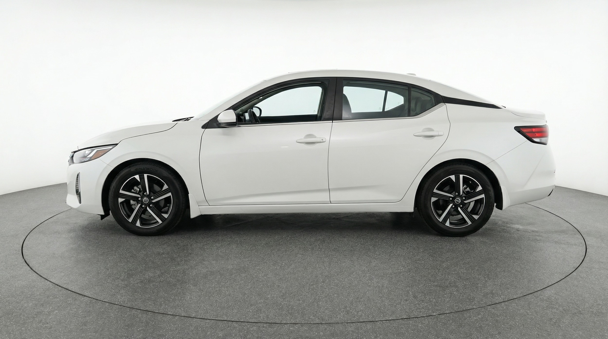 Thumbnail: 2025 Nissan Sentra - 4