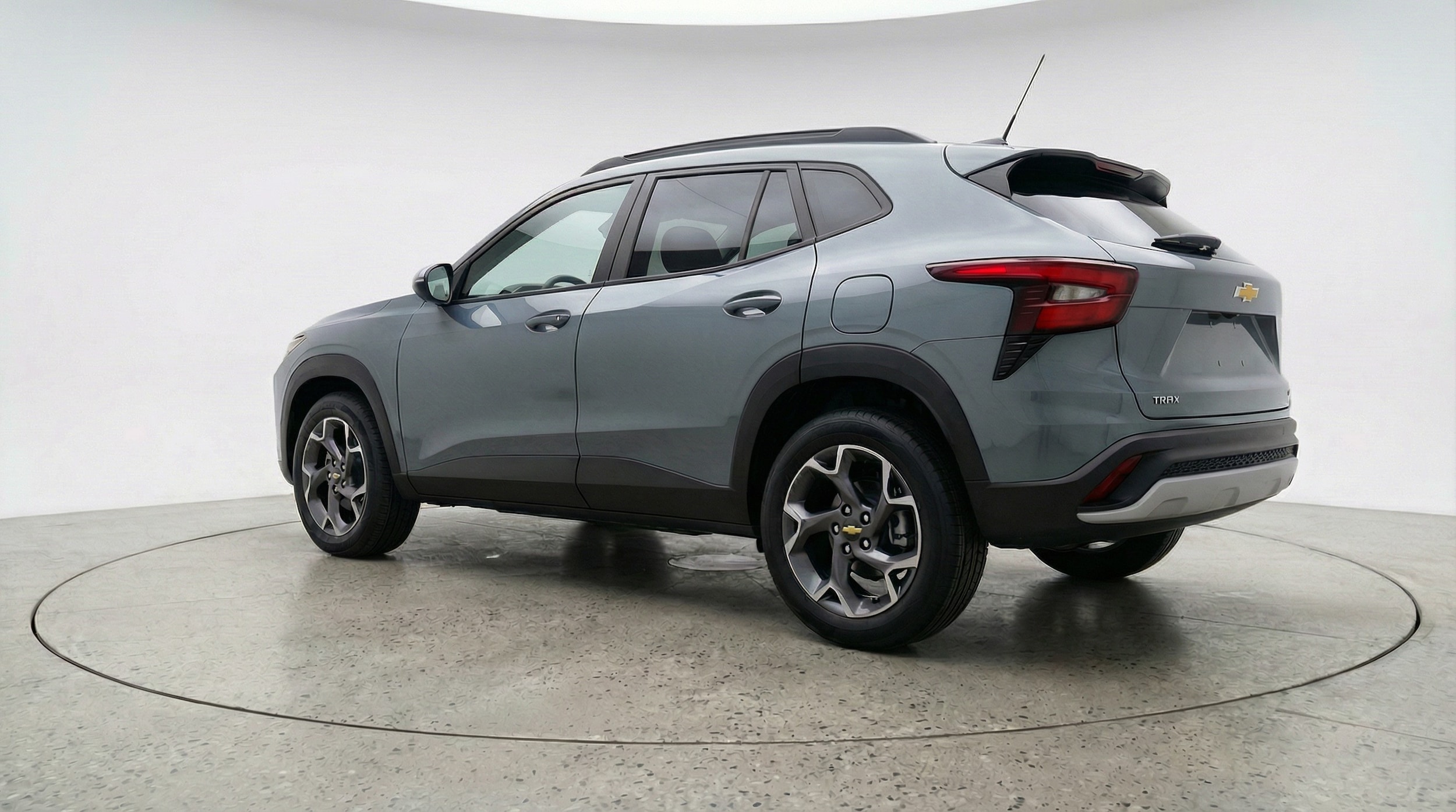 Thumbnail: 2025 Chevrolet Trax - 5